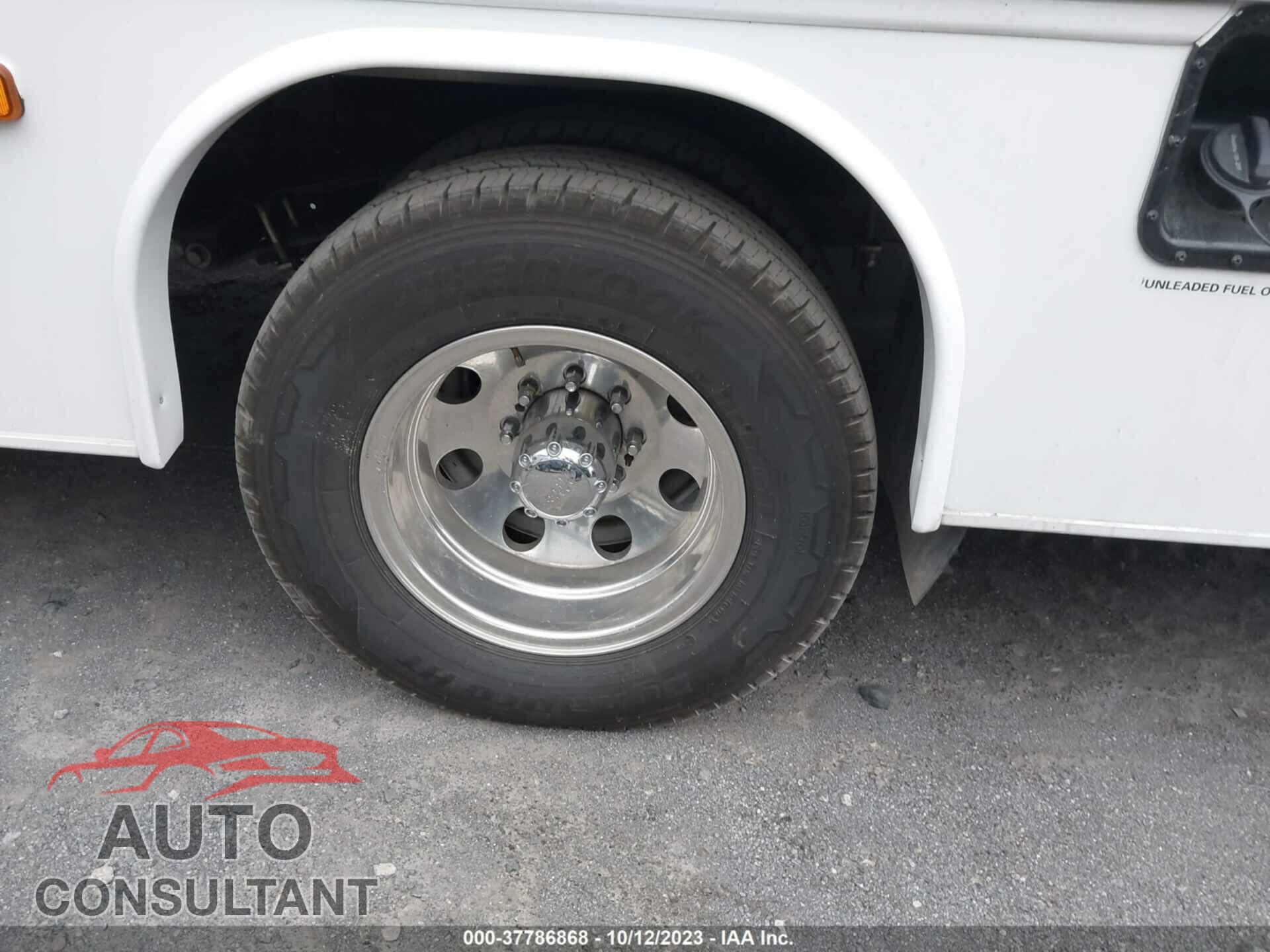 FORD E-450 CUTAWAY 2018 - 1FDXE4FS6JDC29059
