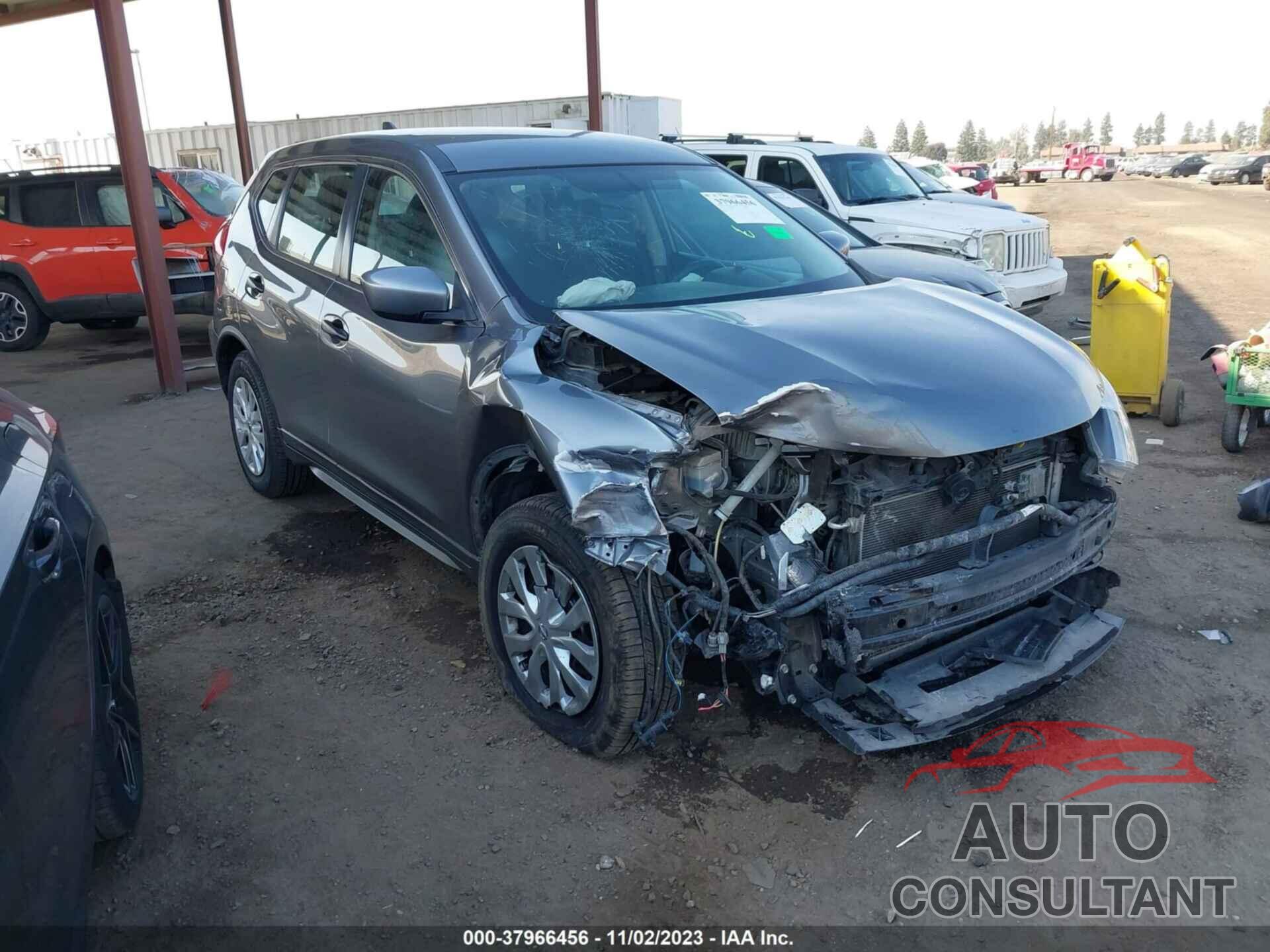 NISSAN ROGUE 2017 - KNMAT2MT3HP575840