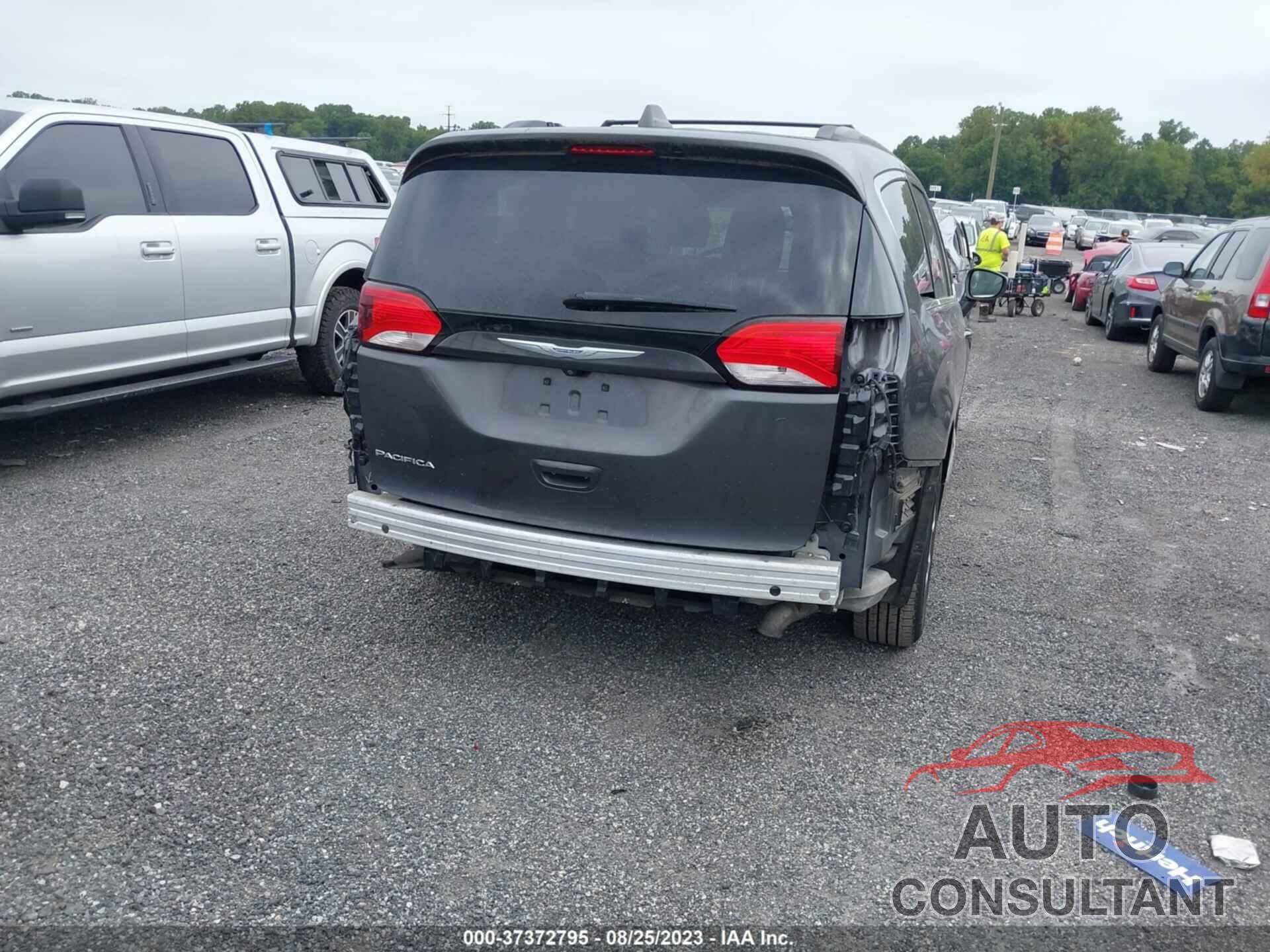 CHRYSLER PACIFICA 2017 - 2C4RC1BG6HR831373