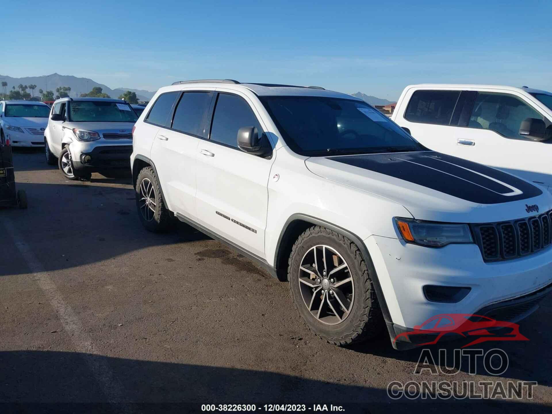 JEEP GRAND CHEROKEE 2017 - 1C4RJFLT4HC812070