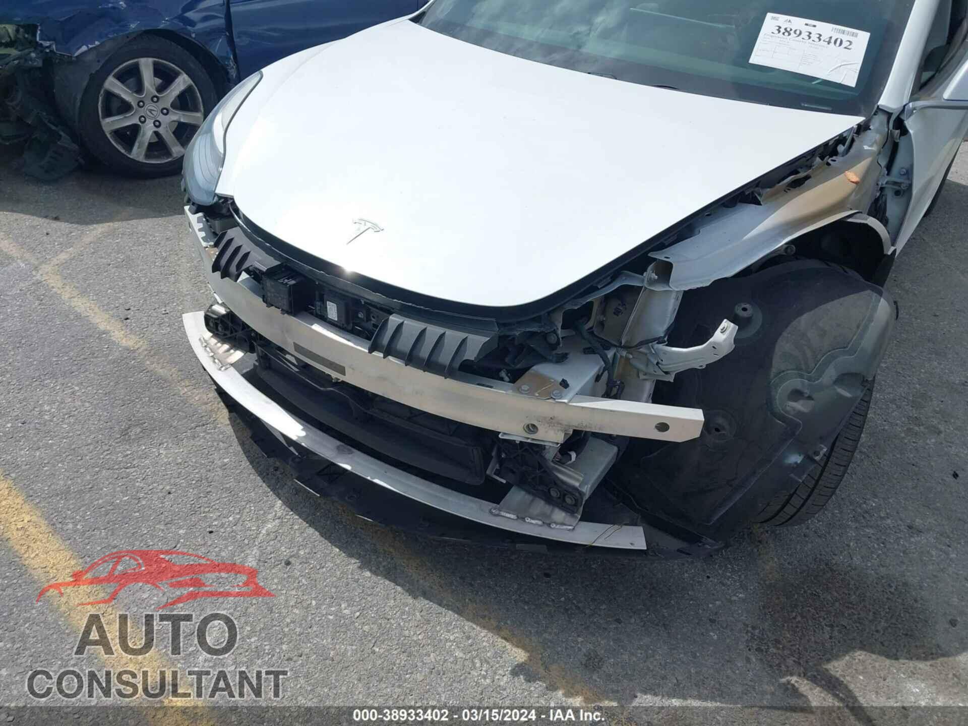 TESLA MODEL 3 2019 - 5YJ3E1EA5KF208319