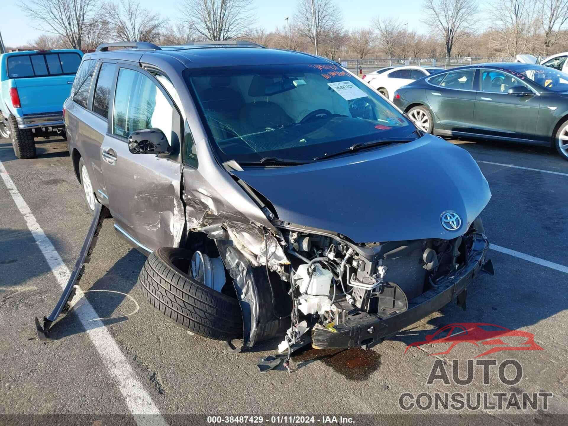 TOYOTA SIENNA 2017 - 5TDDZ3DC7HS170359