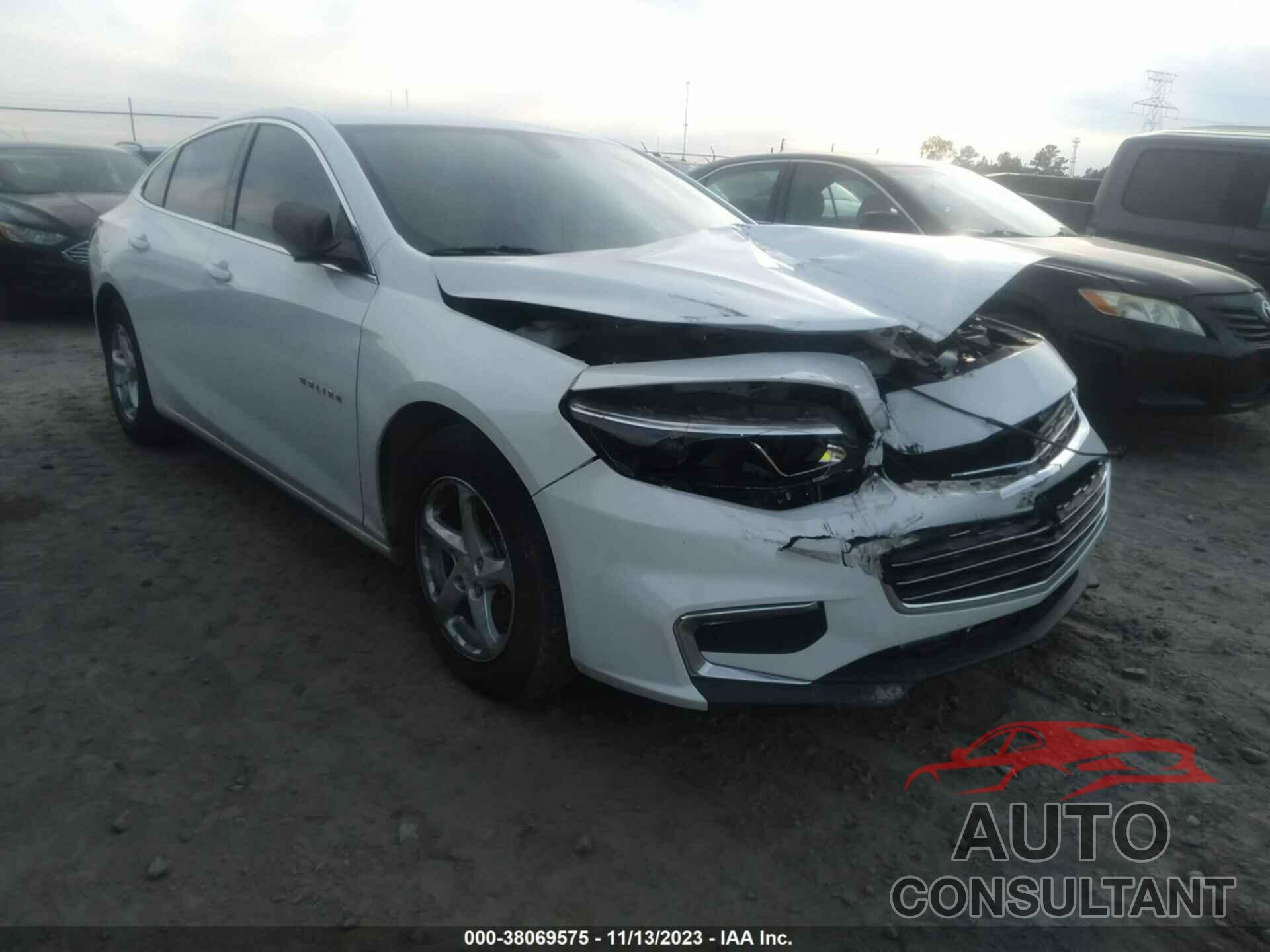 CHEVROLET MALIBU 2018 - 1G1ZB5ST7JF167601