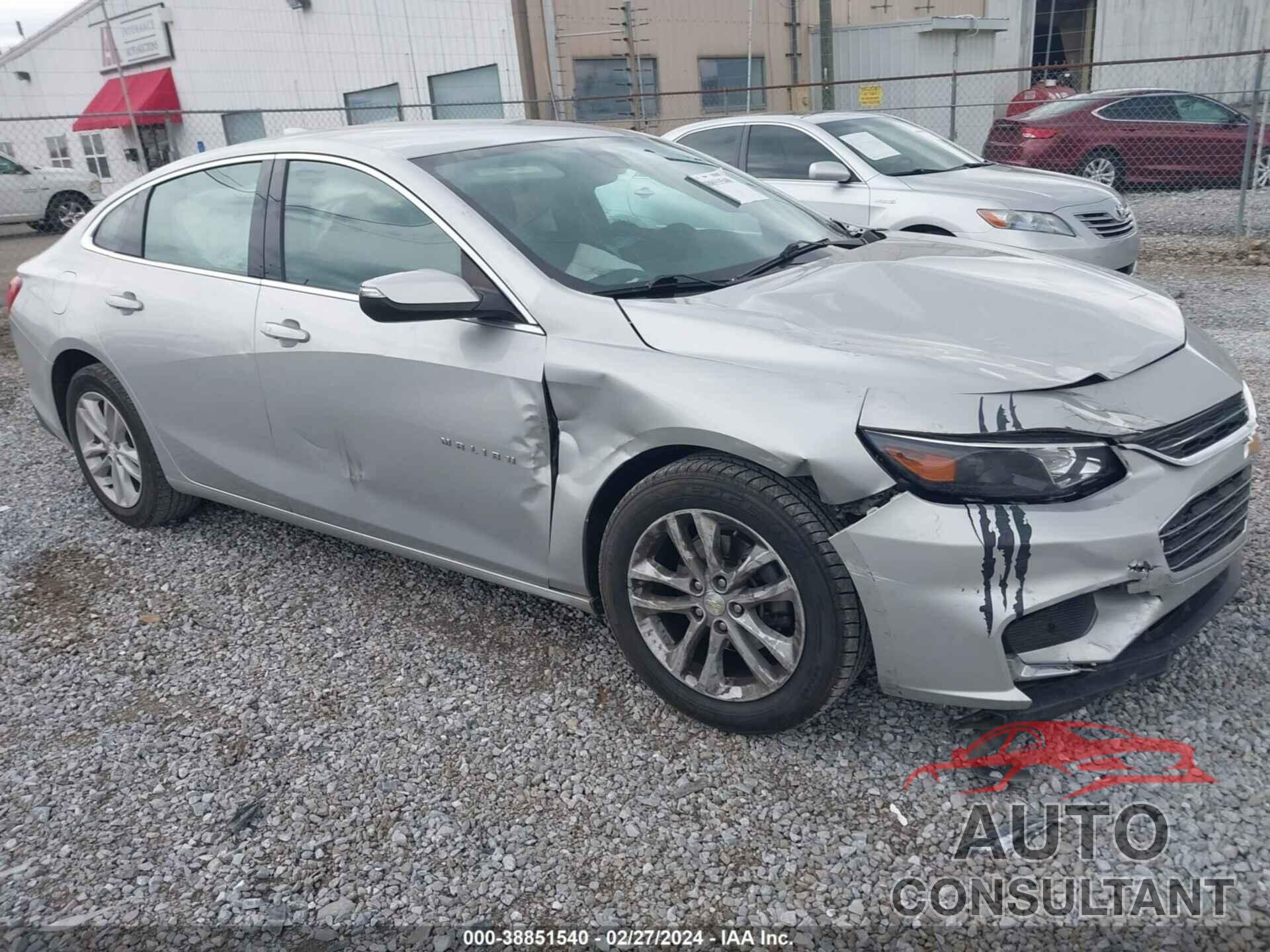 CHEVROLET MALIBU 2018 - 1G1ZD5ST9JF275549