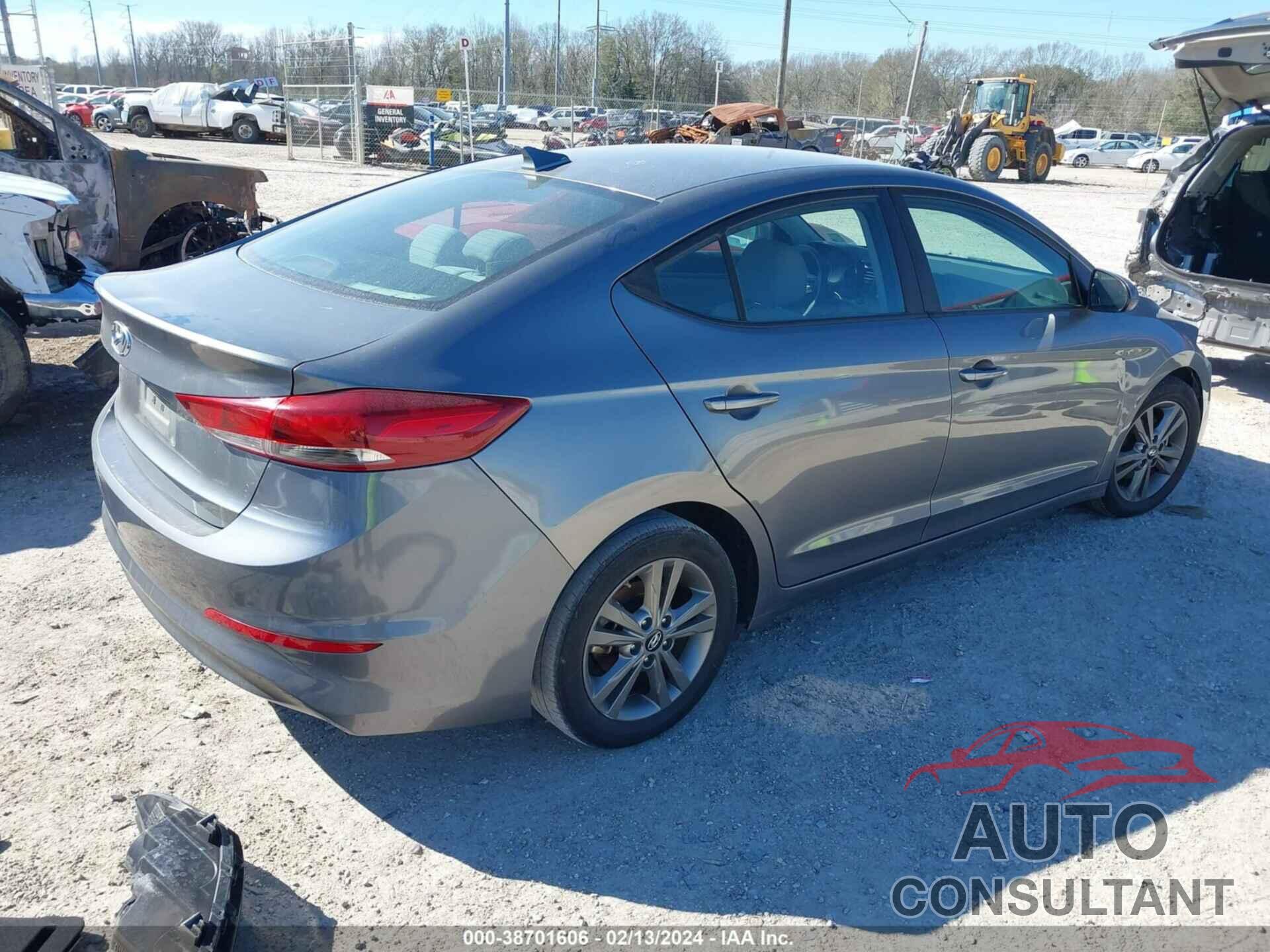 HYUNDAI ELANTRA 2018 - 5NPD84LF4JH240206