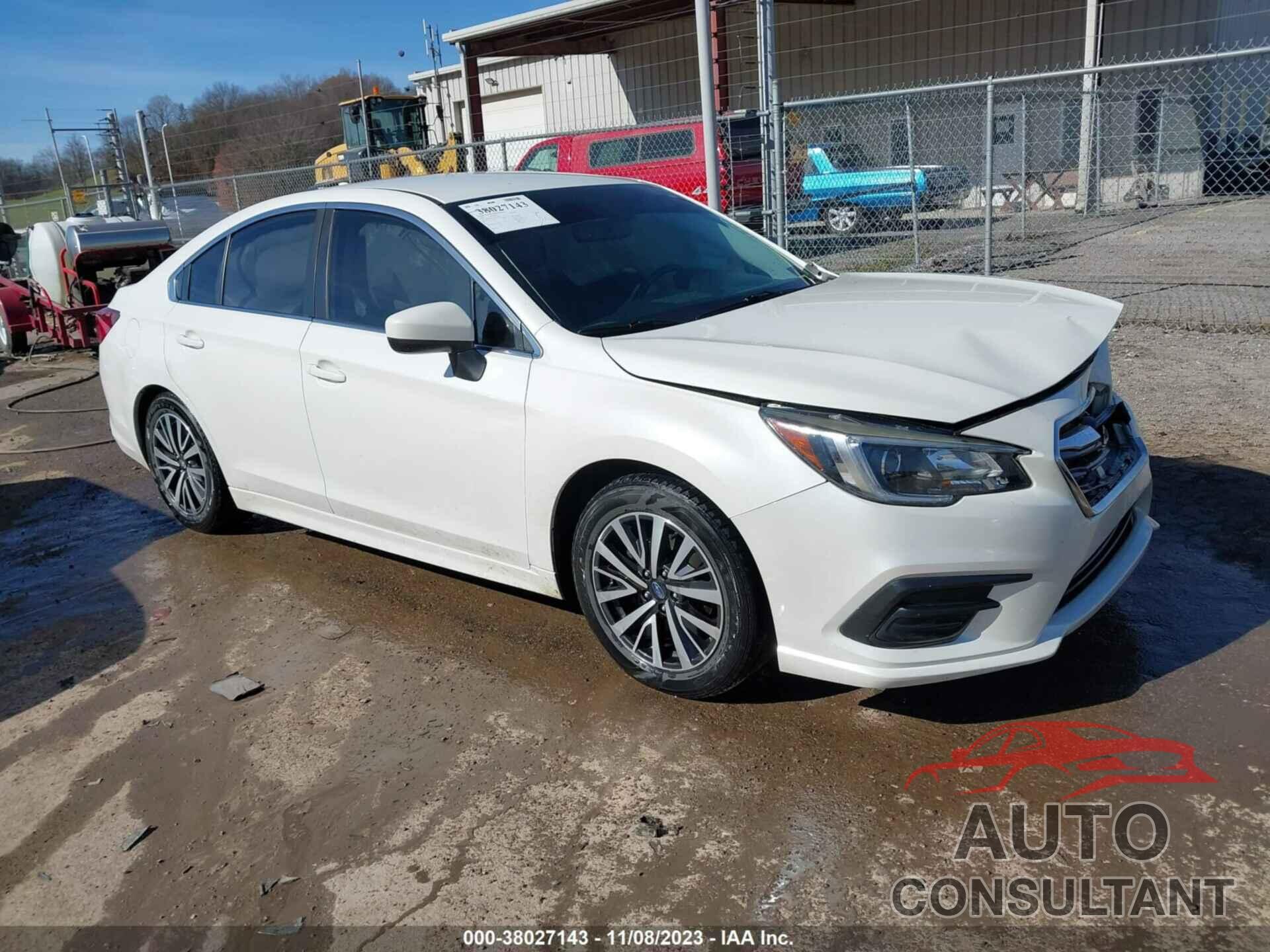 SUBARU LEGACY 2019 - 4S3BNAF65K3019754