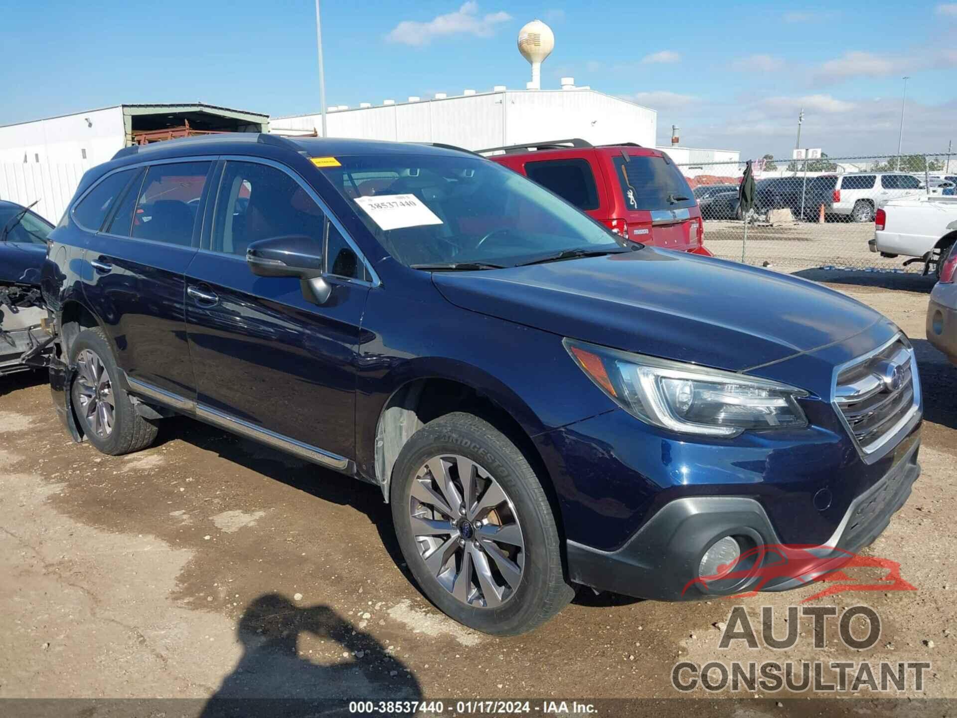 SUBARU OUTBACK 2018 - 4S4BSETC5J3238444