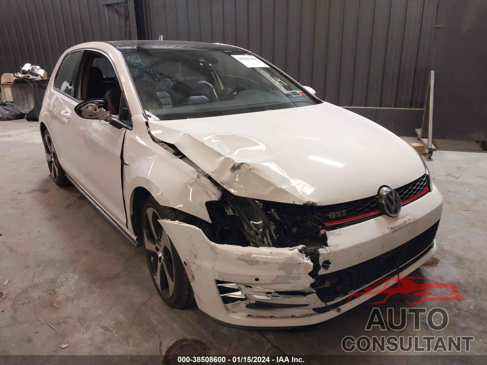 VOLKSWAGEN GOLF GTI 2016 - 3VWT47AU5GM031440