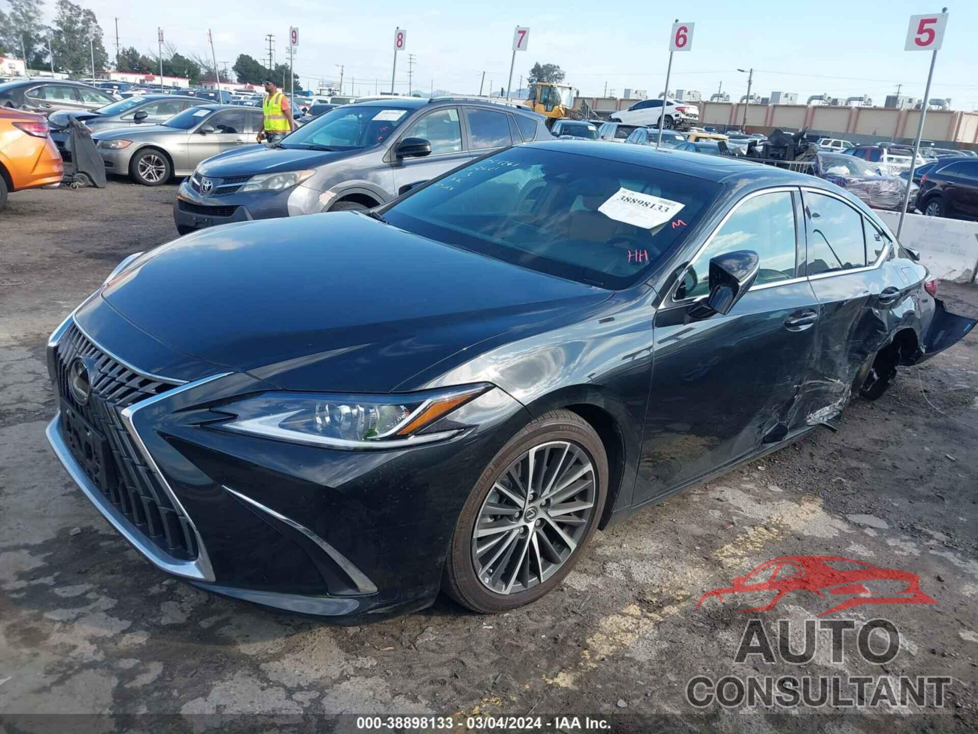 LEXUS ES 2023 - 58ADA1C13PU027855