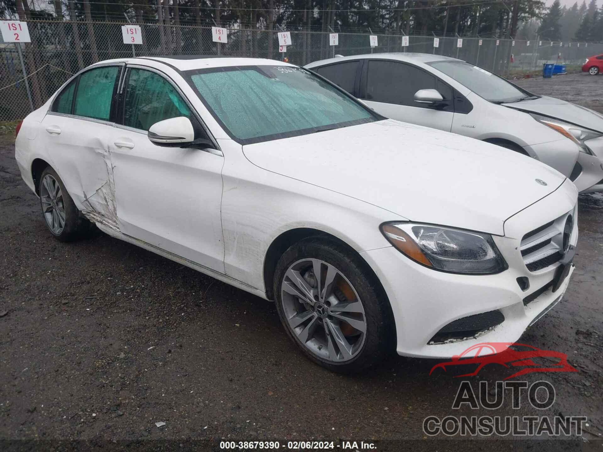 MERCEDES-BENZ C 300 2018 - 55SWF4KB4JU242662