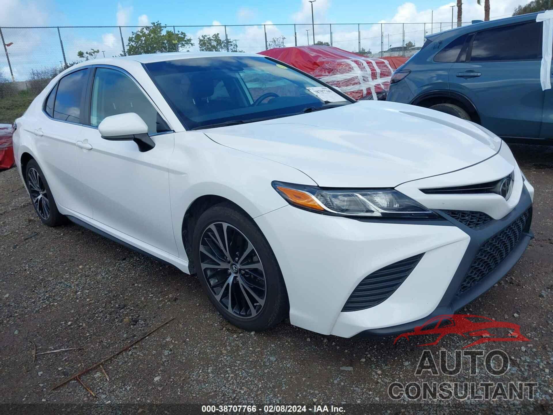 TOYOTA CAMRY 2019 - 4T1B11HK8KU183494