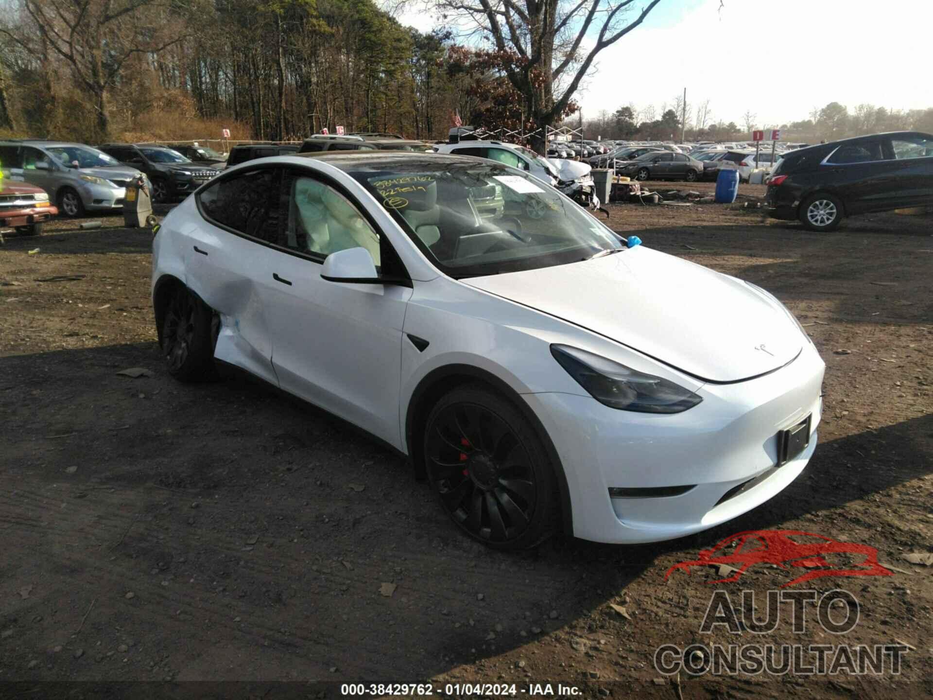 TESLA MODEL Y 2022 - 7SAYGDEF7NF452316