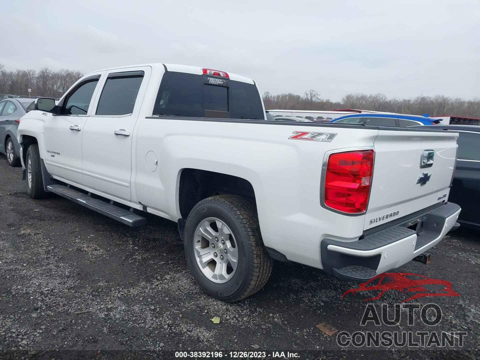 CHEVROLET SILVERADO 1500 2017 - 1GCUKREC2HF158075