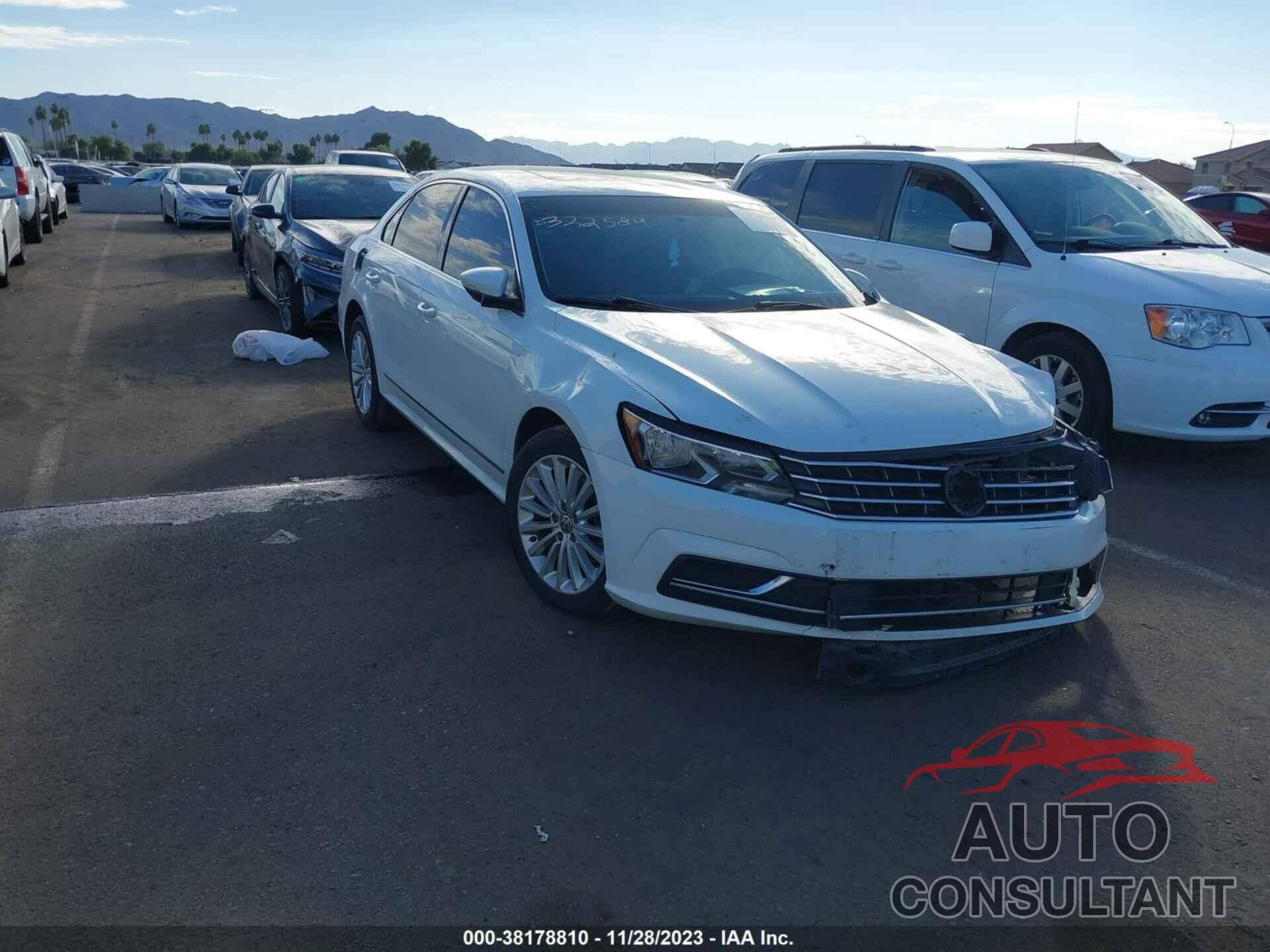 VOLKSWAGEN PASSAT 2017 - 1VWBT7A32HC052819