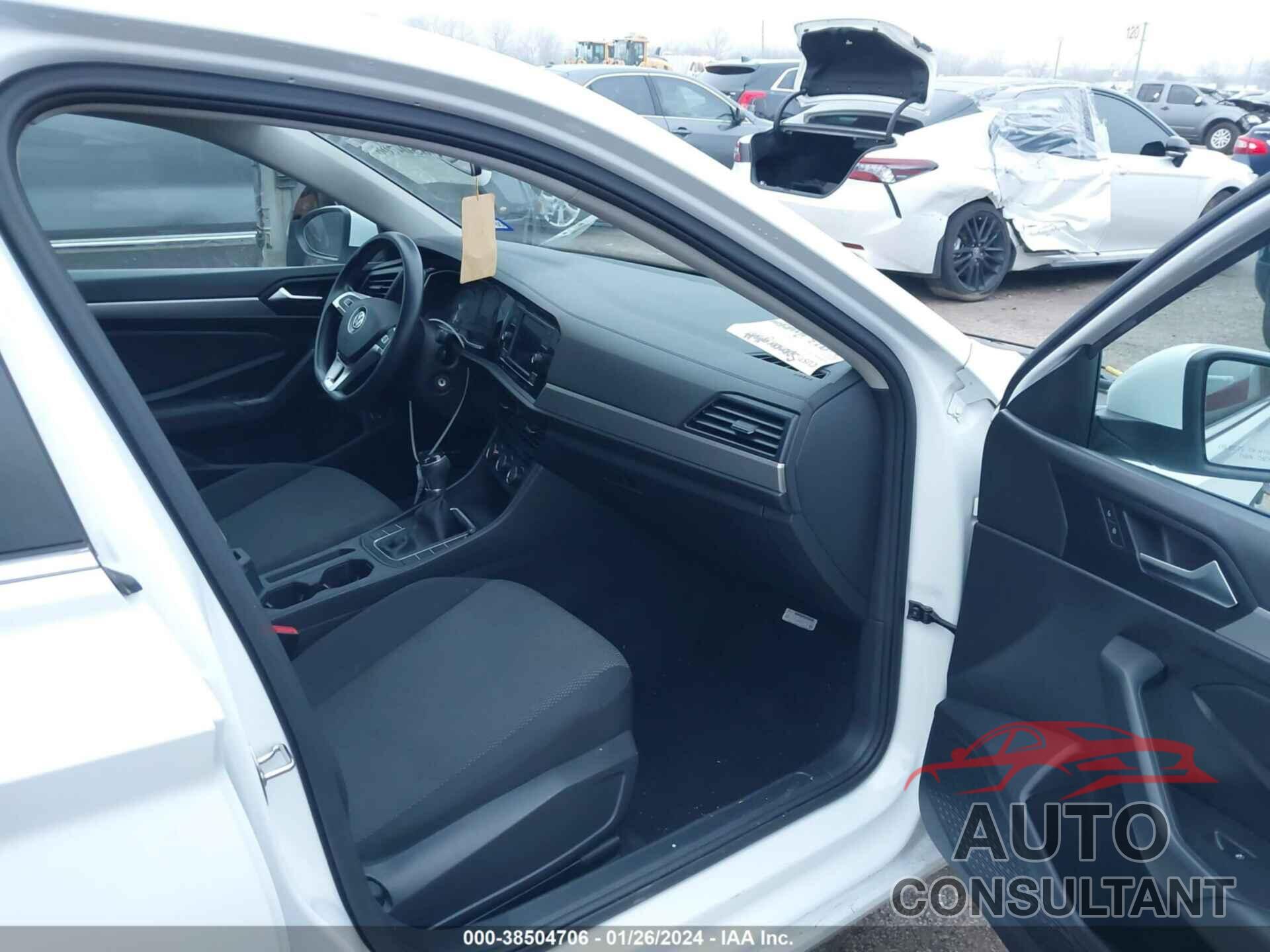 VOLKSWAGEN JETTA 2020 - 3VWN57BU1LM031451