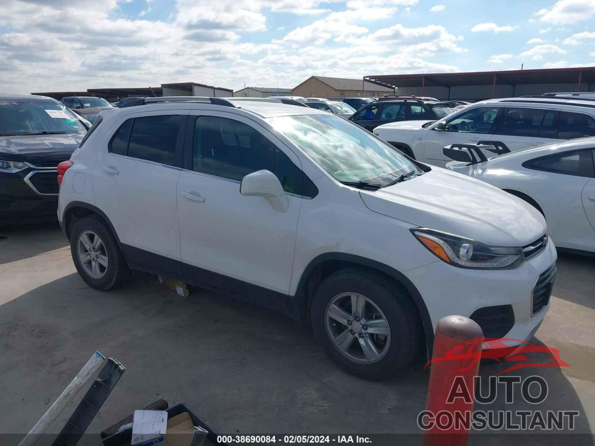 CHEVROLET TRAX 2017 - 3GNCJLSB7HL163406