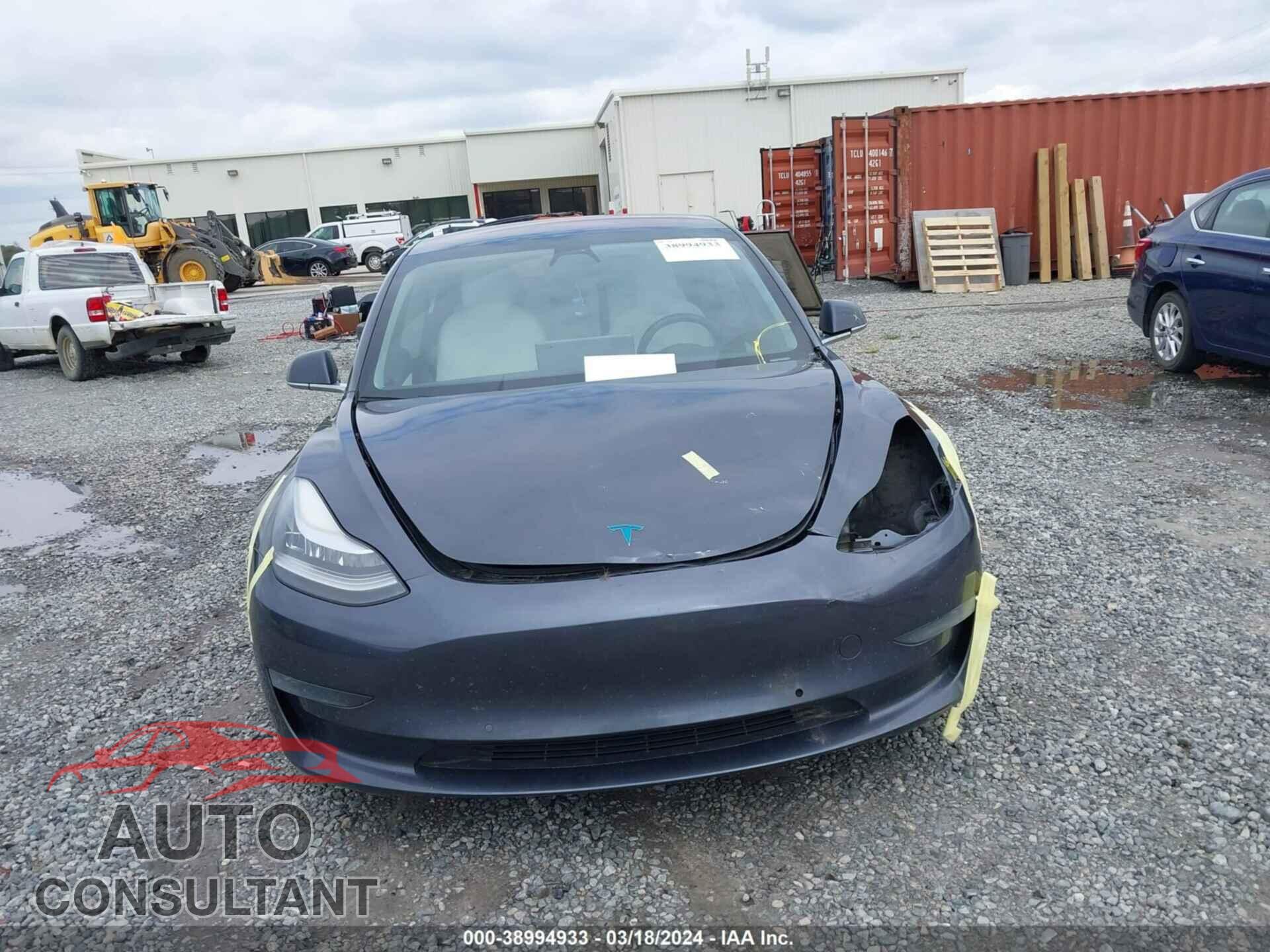 TESLA MODEL 3 2019 - 5YJ3E1EB7KF214082