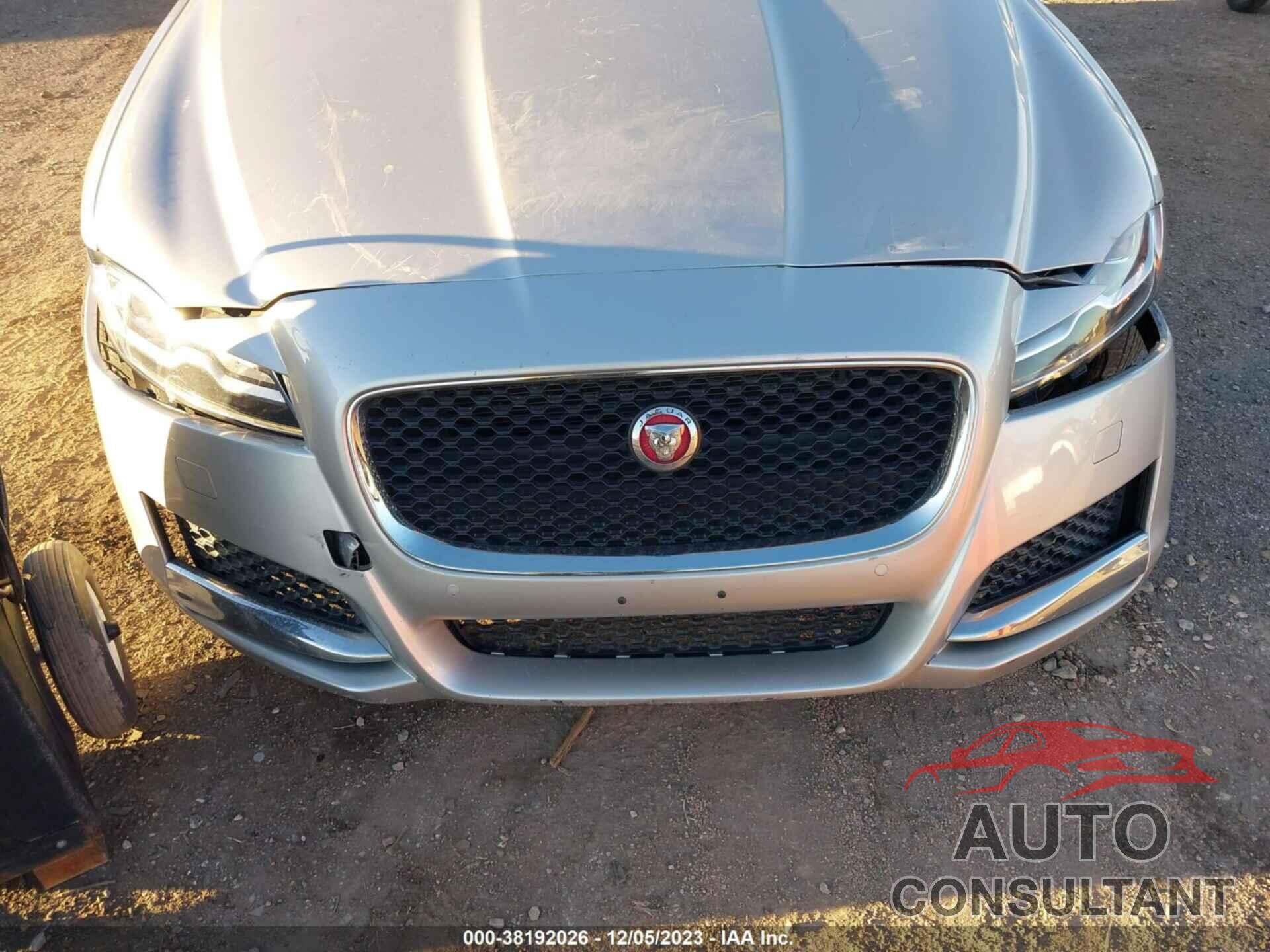 JAGUAR XF 2016 - SAJBK4BV2GCY22960