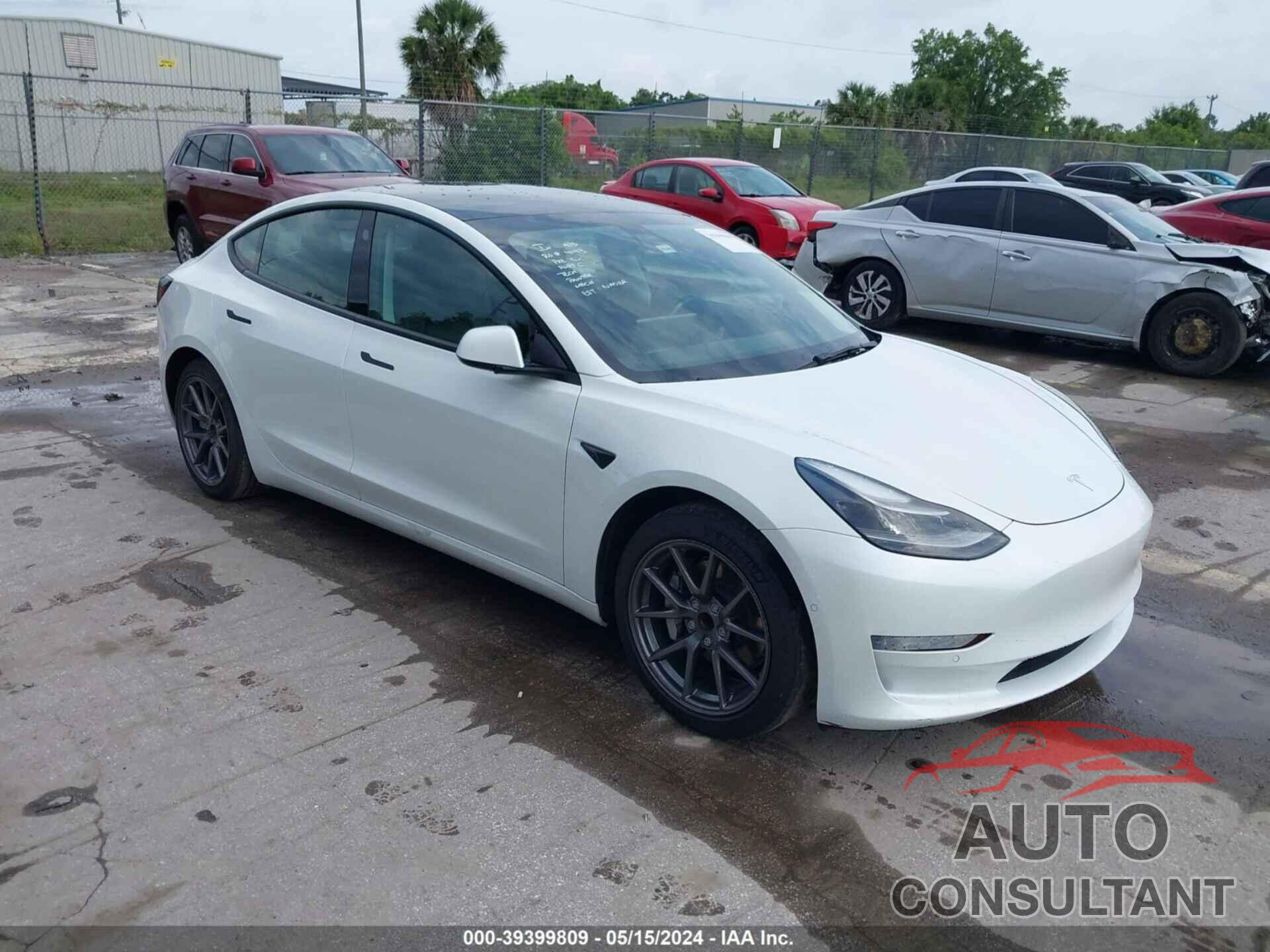 TESLA MODEL 3 2021 - 5YJ3E1EA1MF094645