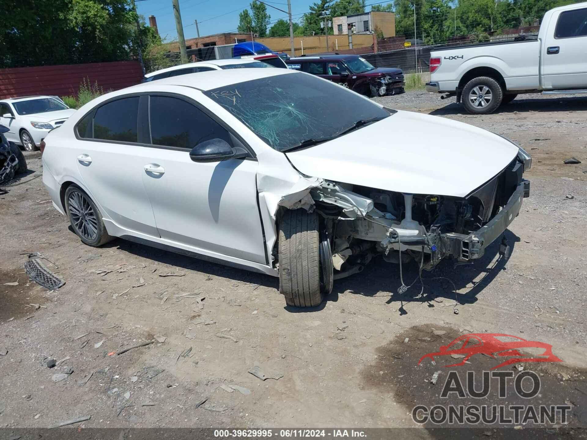 KIA FORTE 2022 - 3KPF54AD5NE445661