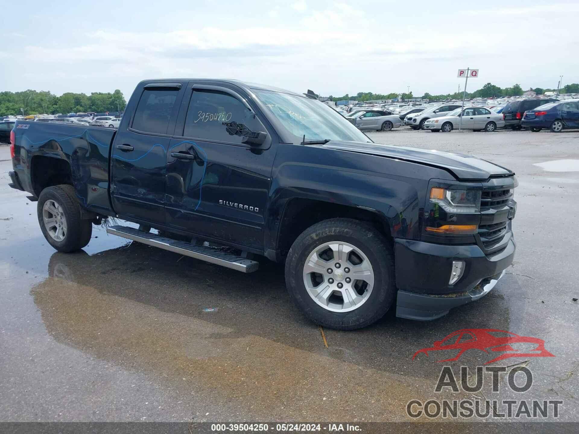 CHEVROLET SILVERADO 1500 2017 - 1GCVKREC3HZ379302