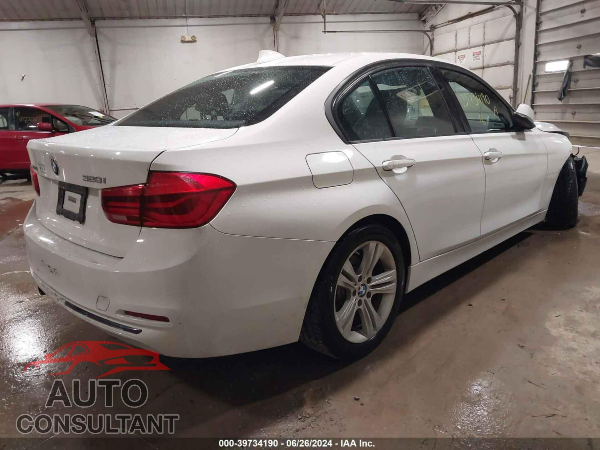 BMW 328I 2016 - WBA8E3G54GNU04551