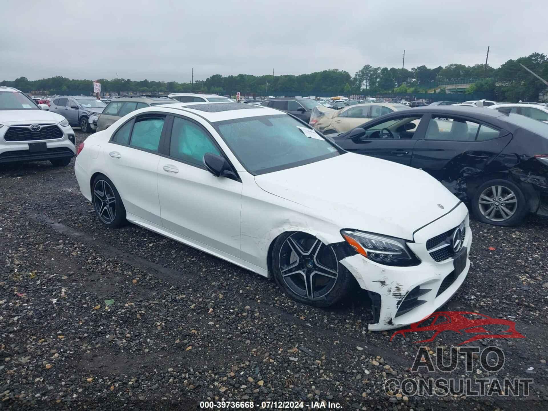 MERCEDES-BENZ C 300 2019 - 55SWF8EBXKU314839