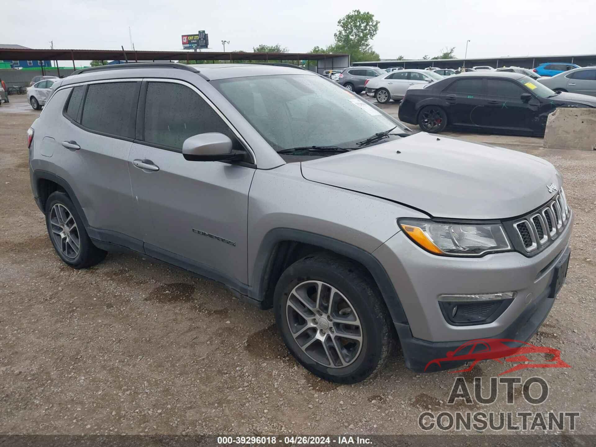 JEEP COMPASS 2018 - 3C4NJCBB8JT494664