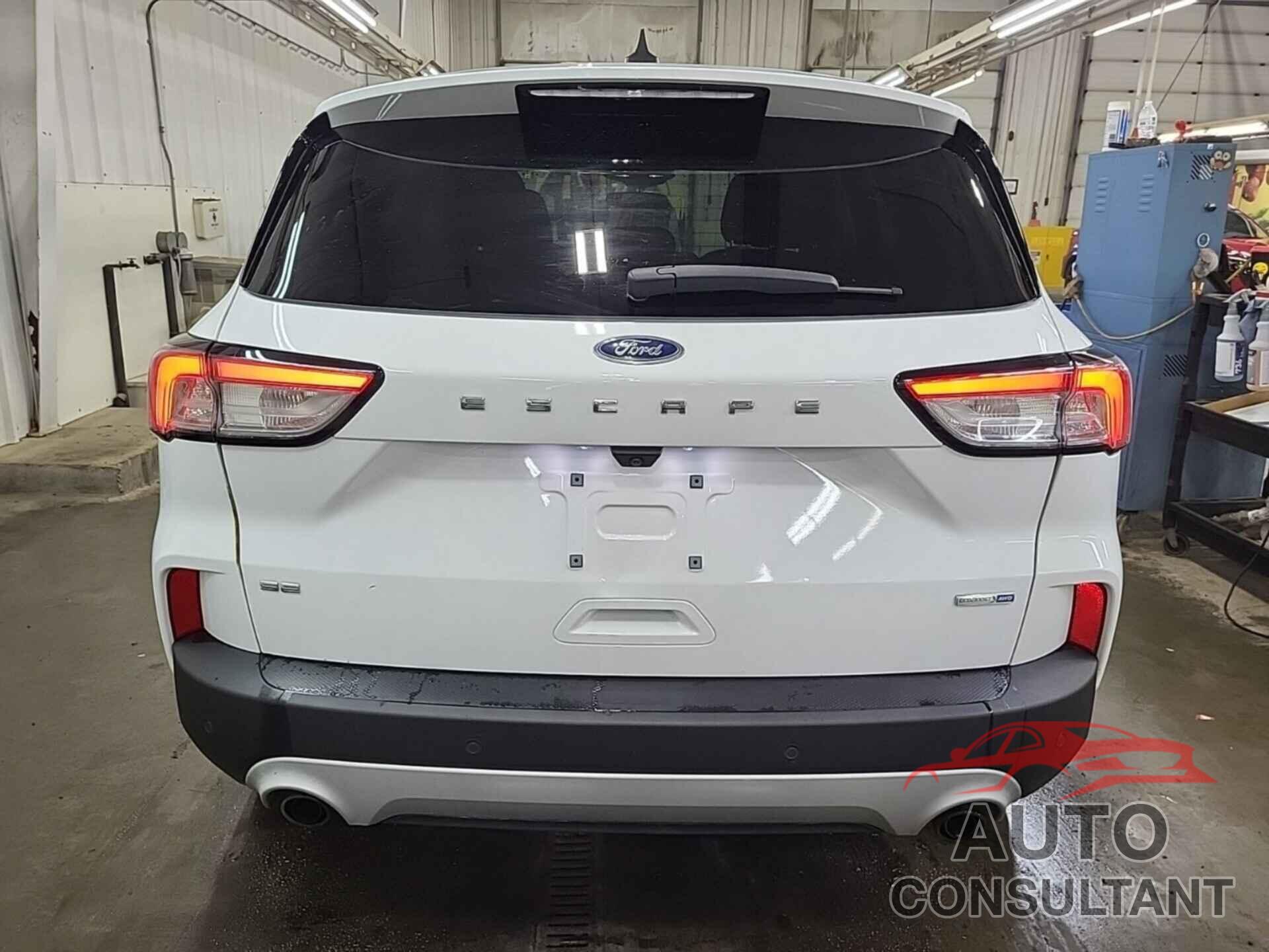 FORD ESCAPE 2020 - 1FMCU9G63LUB45218