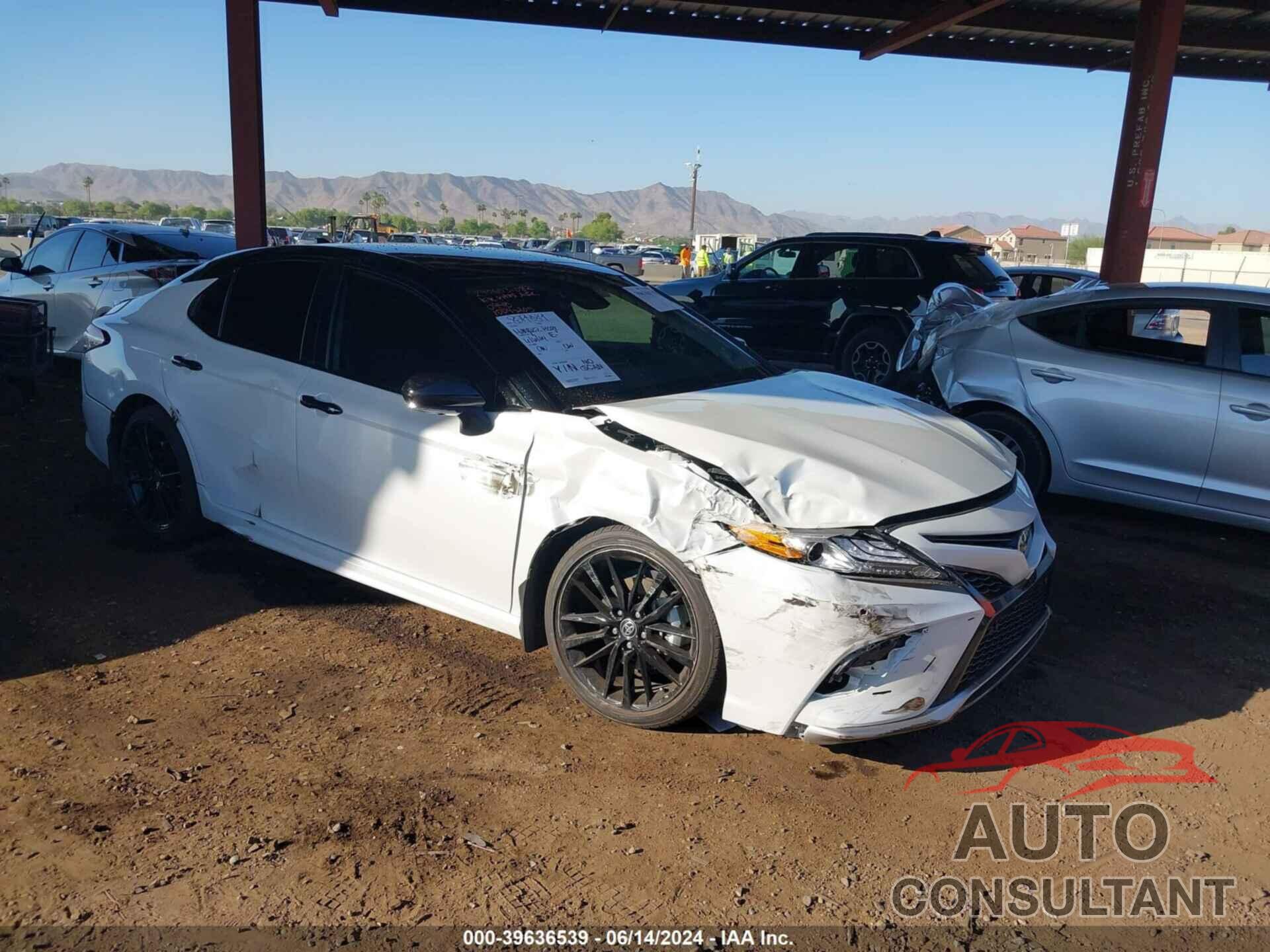TOYOTA CAMRY 2024 - 4T1KZ1AK4RU090940
