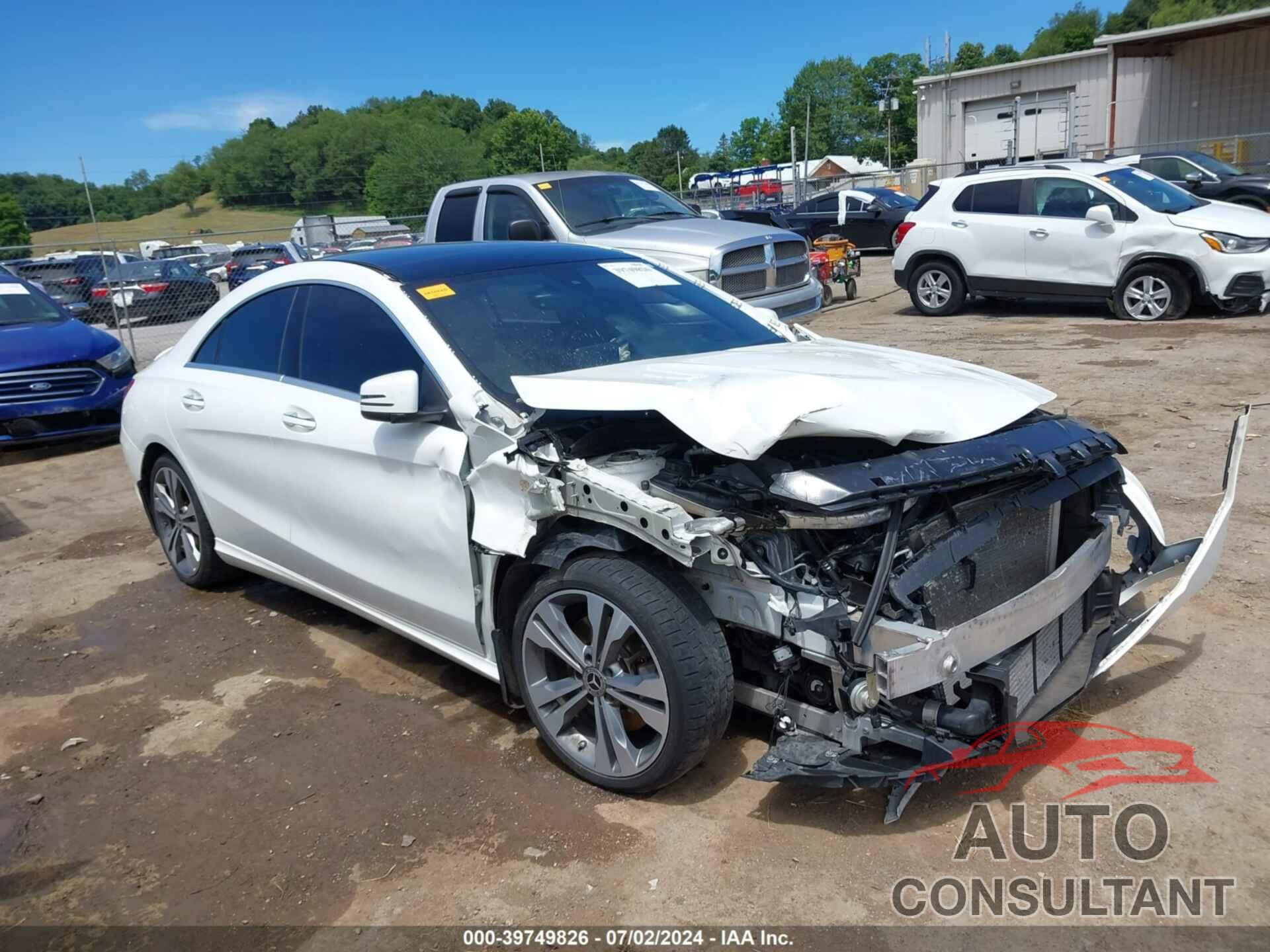 MERCEDES-BENZ CLA 250 2018 - WDDSJ4GB5JN652319