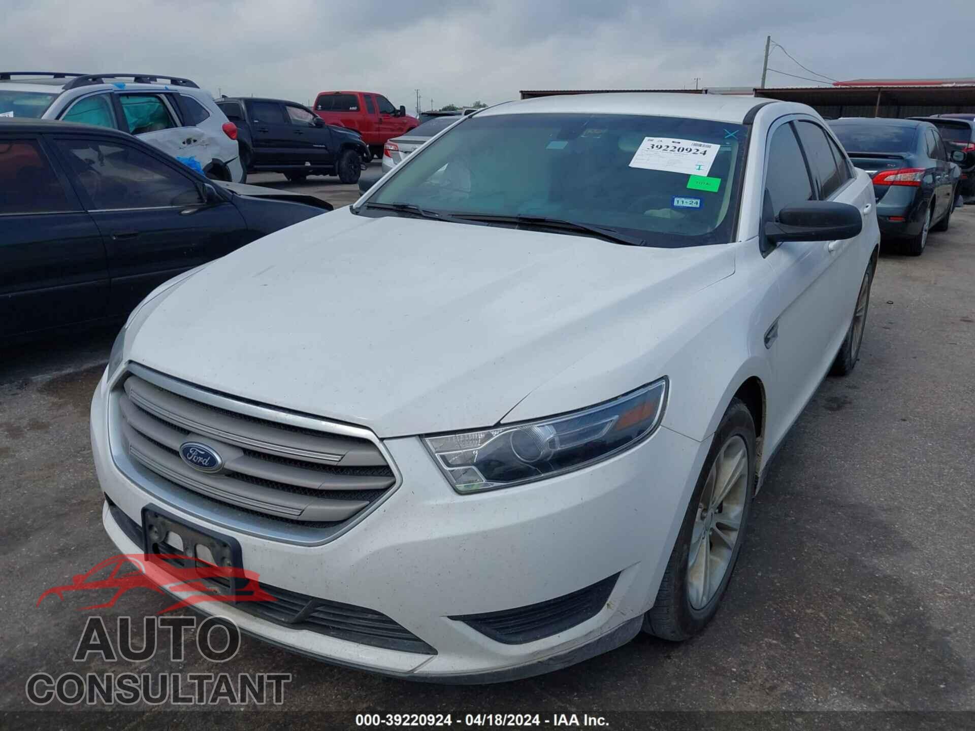 FORD TAURUS 2017 - 1FAHP2D87HG135804
