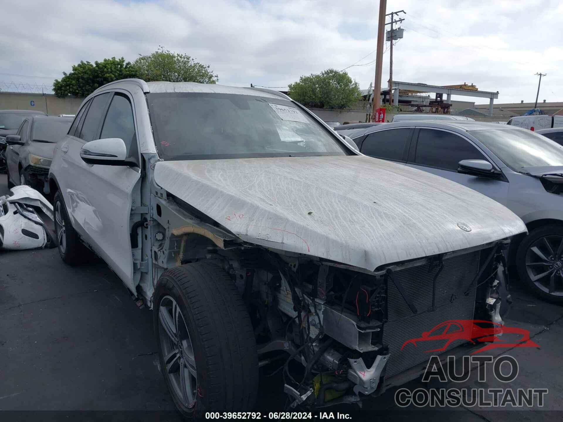 MERCEDES-BENZ GLC 300 2020 - W1N0G8DB0LV258220