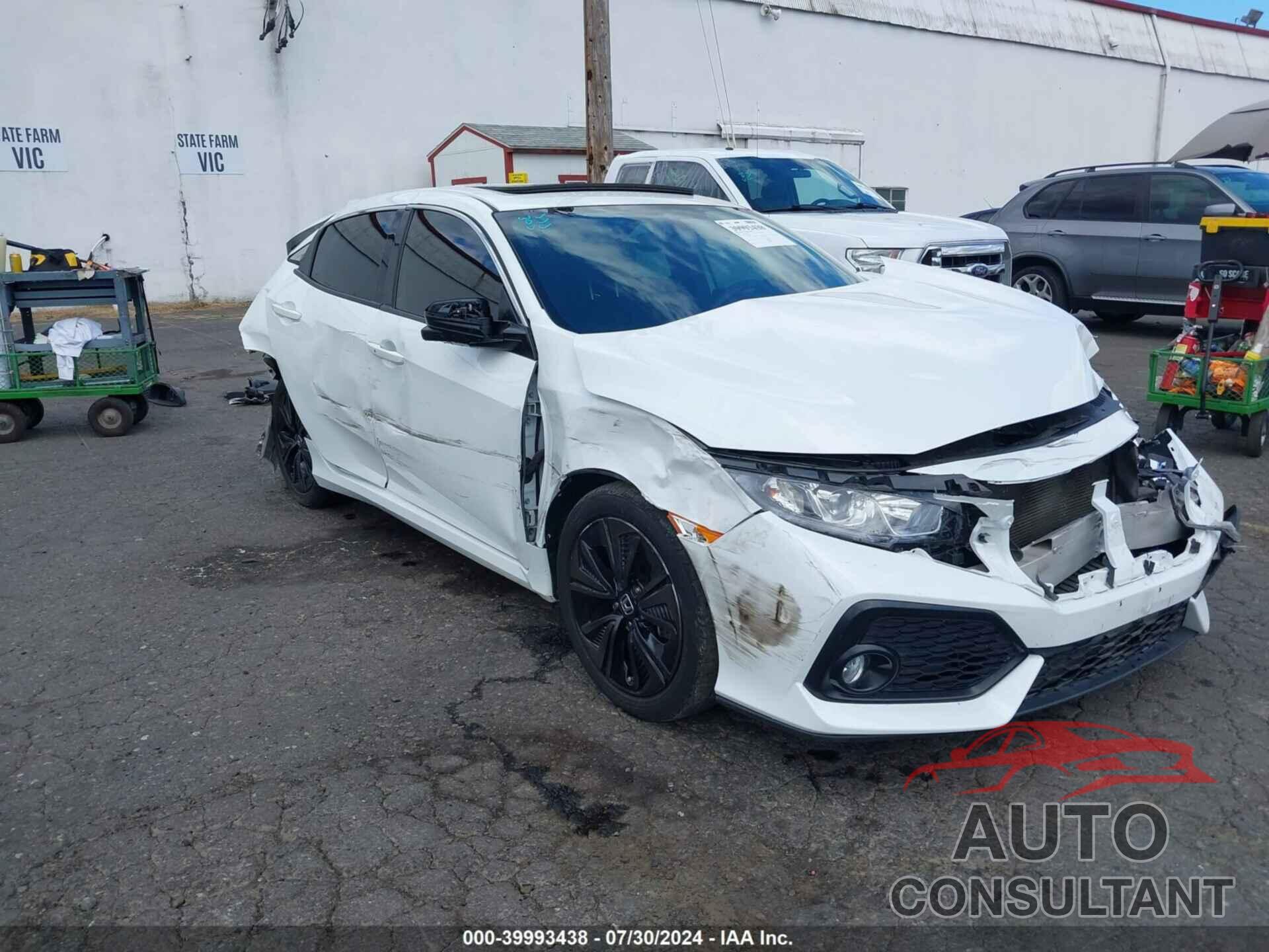 HONDA CIVIC 2018 - SHHFK7H54JU419306