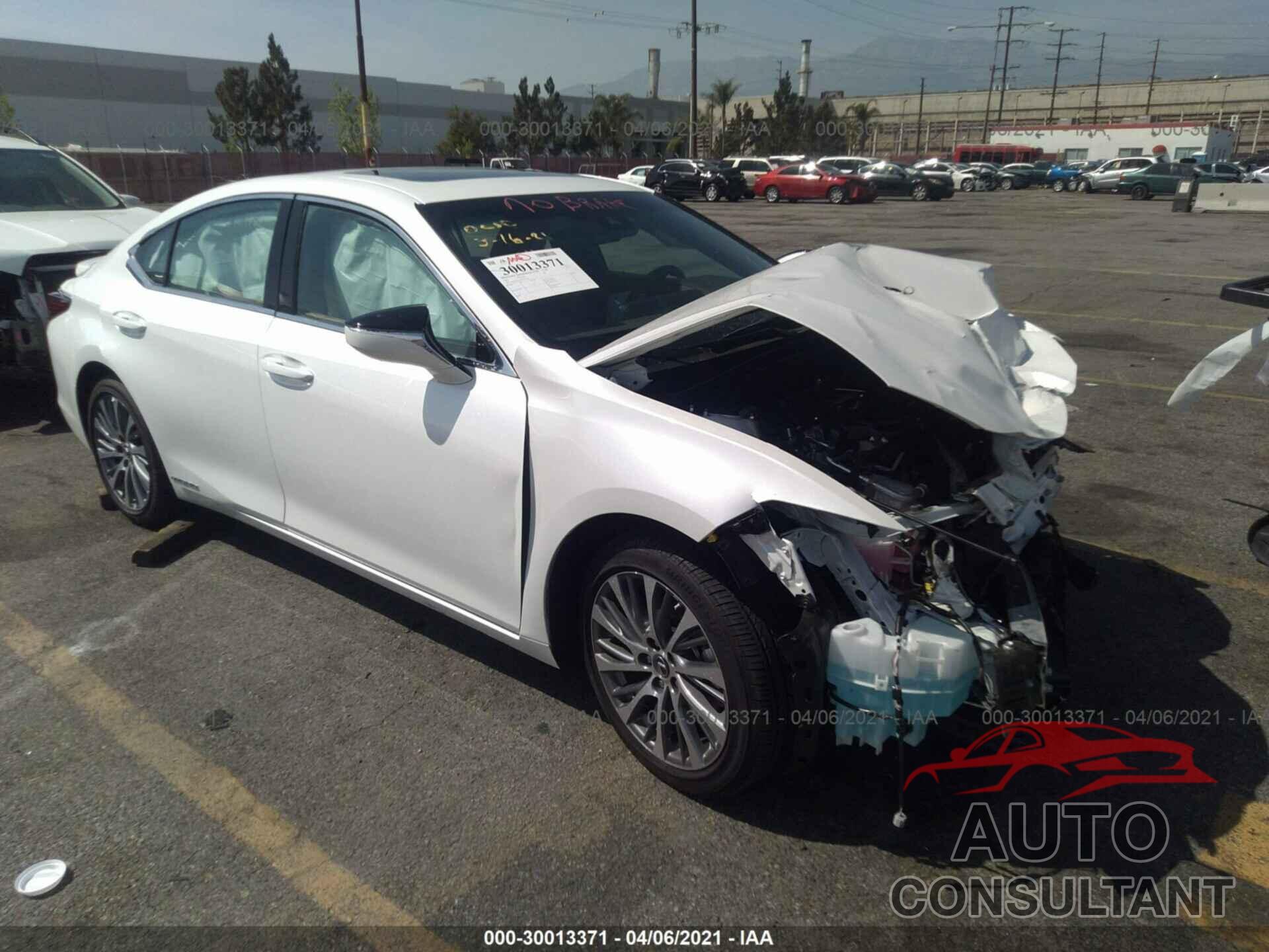 LEXUS ES 2021 - 58ADA1C14MU003379