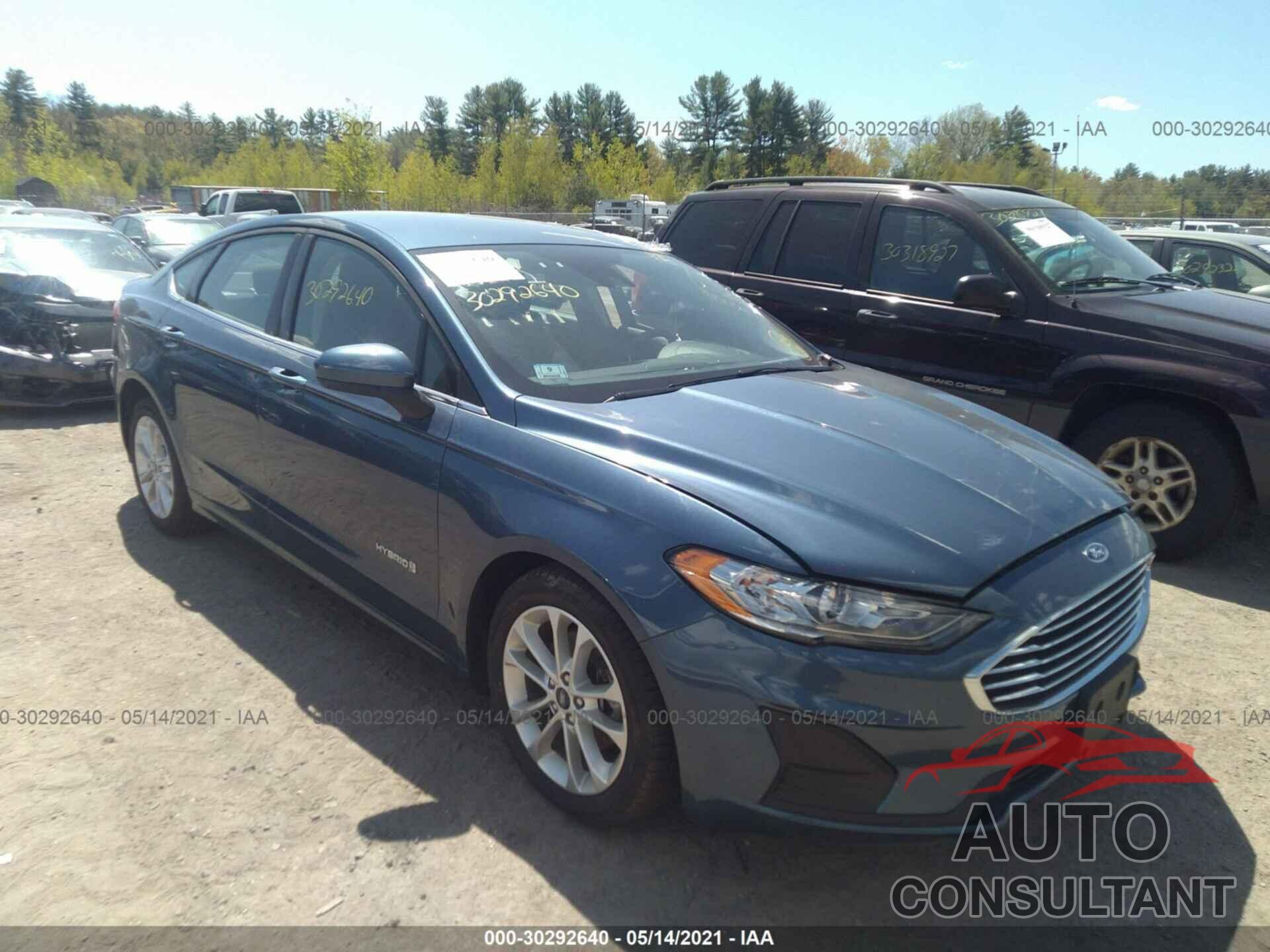 FORD FUSION HYBRID 2019 - 3FA6P0LU3KR191524