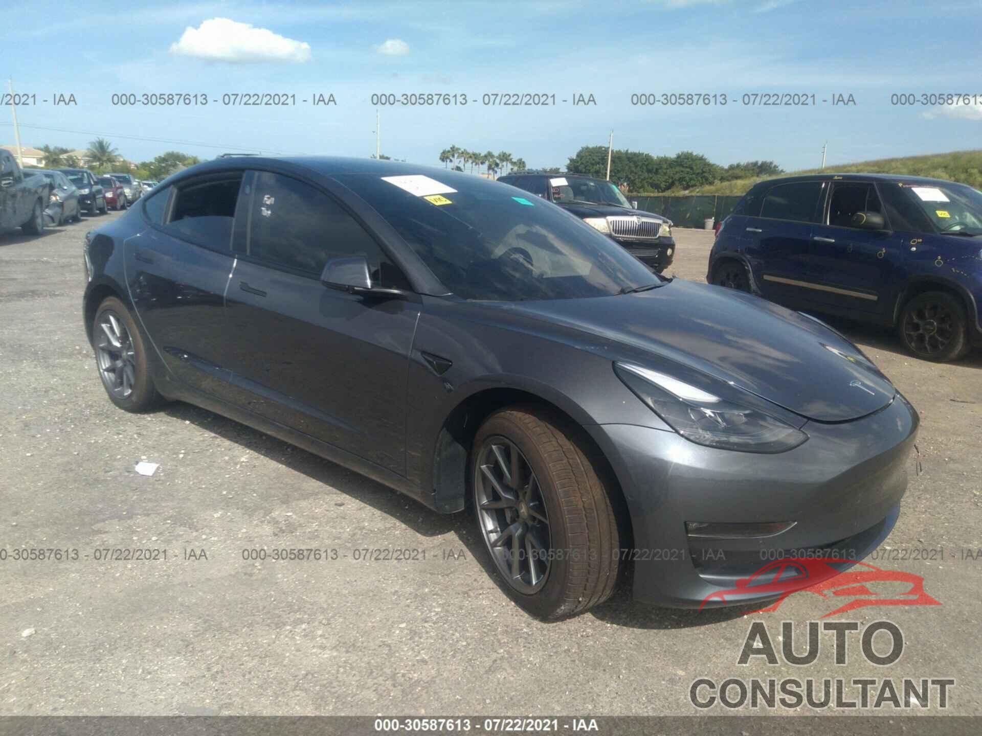 TESLA MODEL 3 2021 - 5YJ3E1EB2MF965528