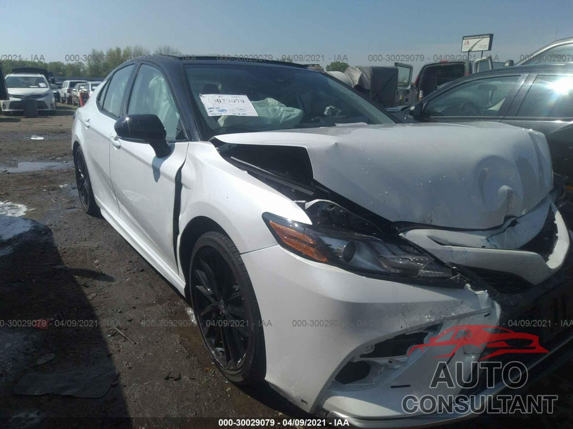 TOYOTA CAMRY 2021 - 4T1K61AK4MU417628