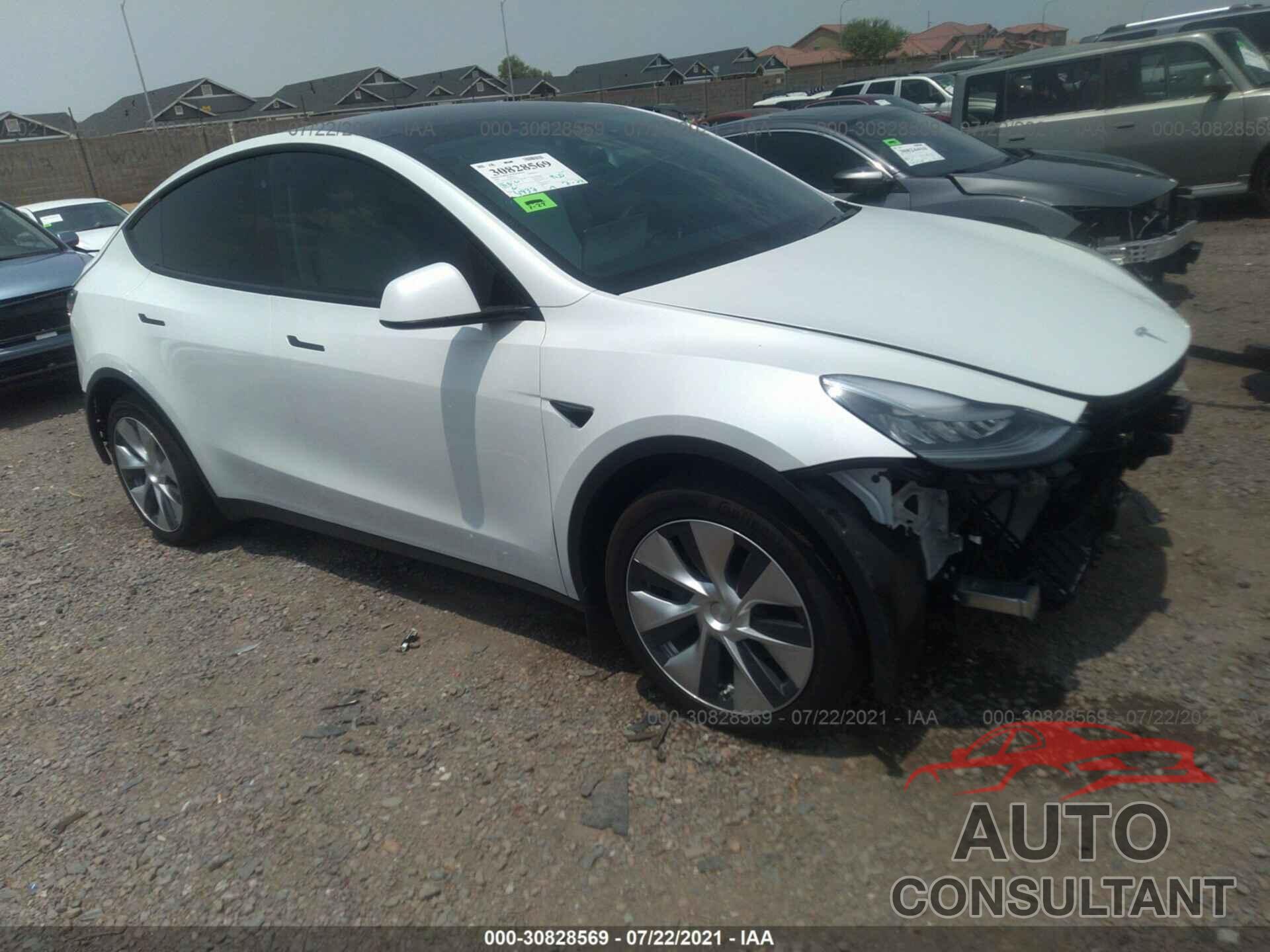 TESLA MODEL Y 2020 - 5YJYGDEE6LF020916