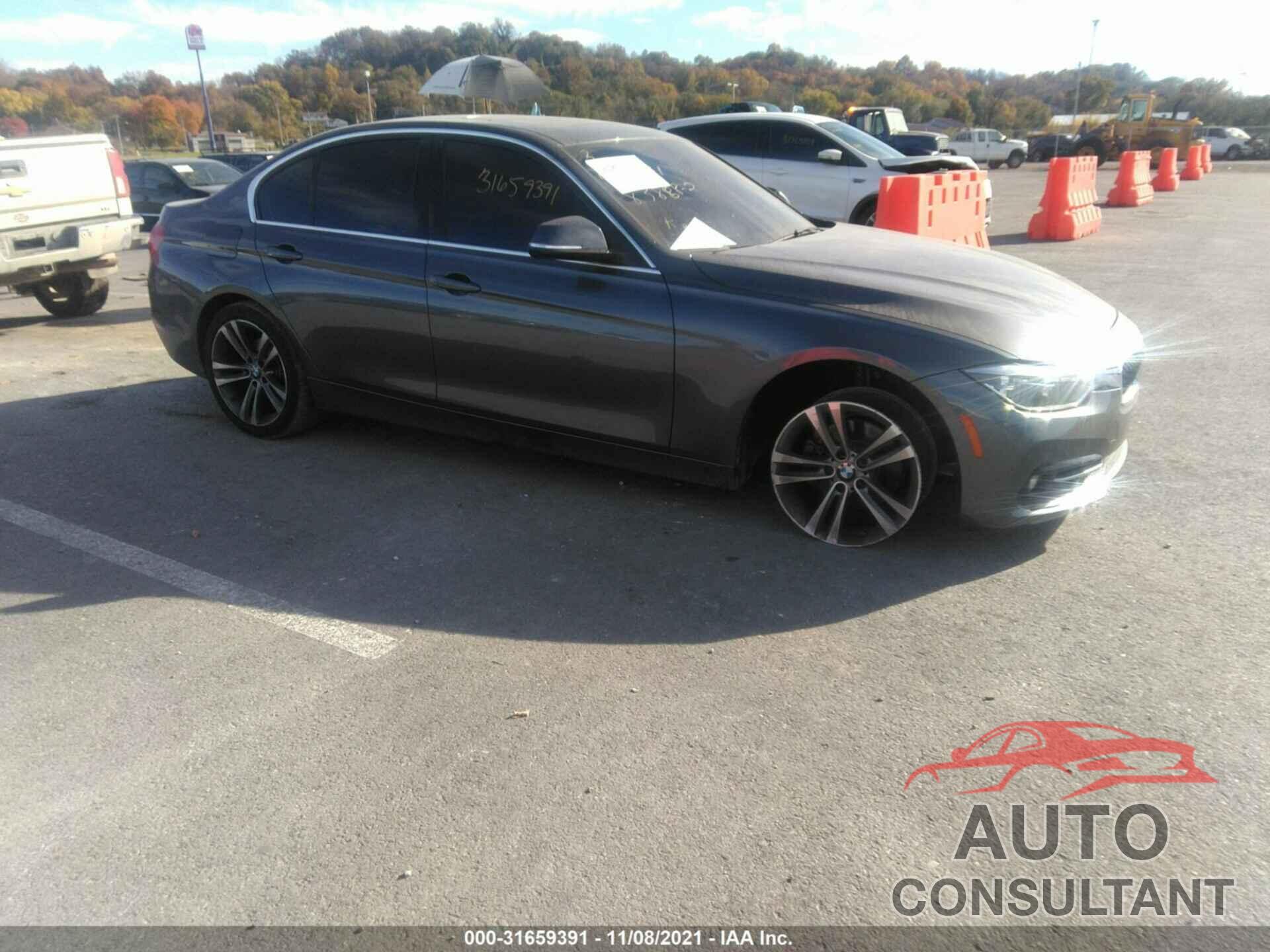 BMW 3 SERIES 2018 - WBA8D9C54JEM33888