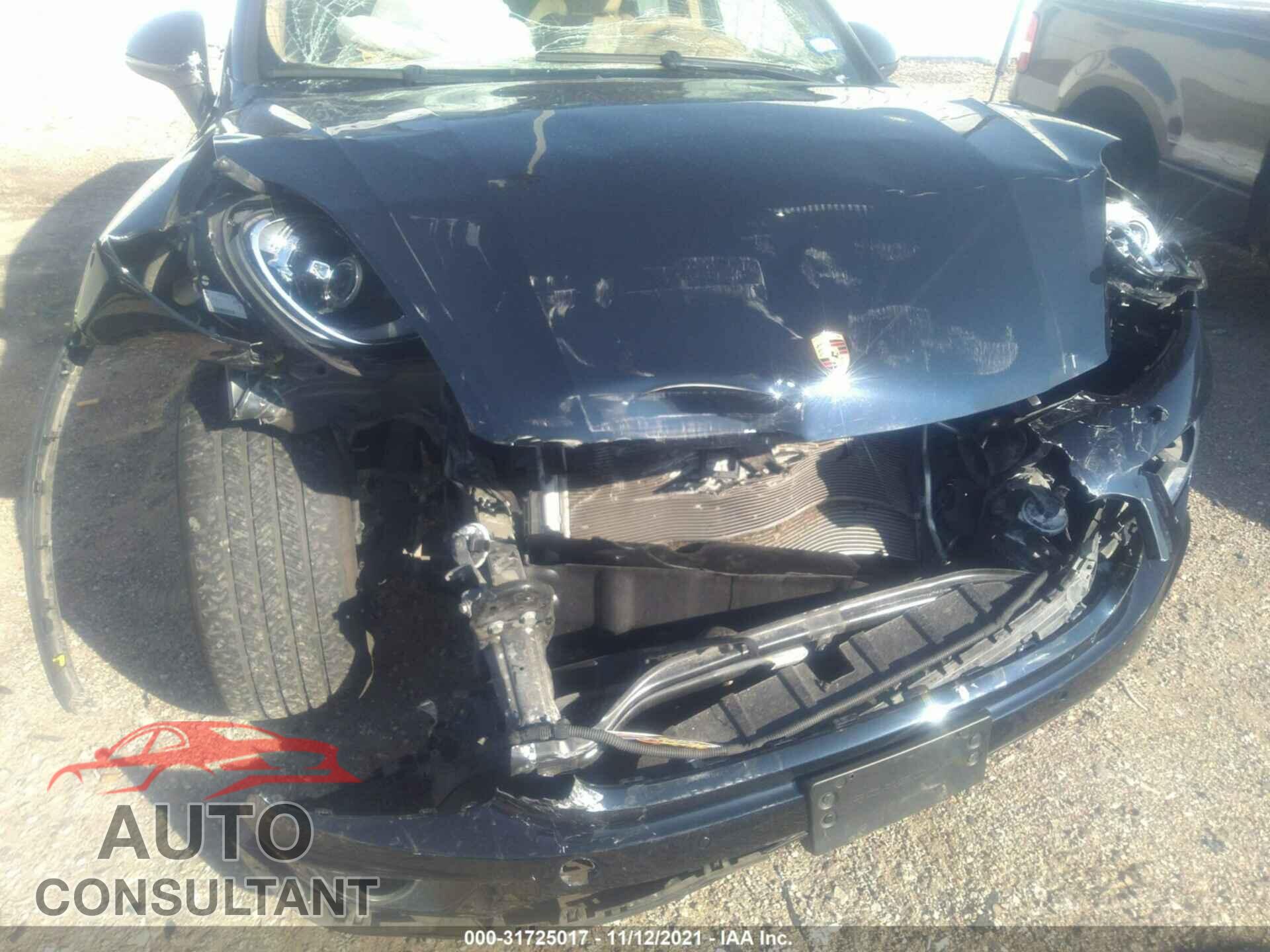 PORSCHE CAYENNE 2016 - WP1AA2A21GLA02523