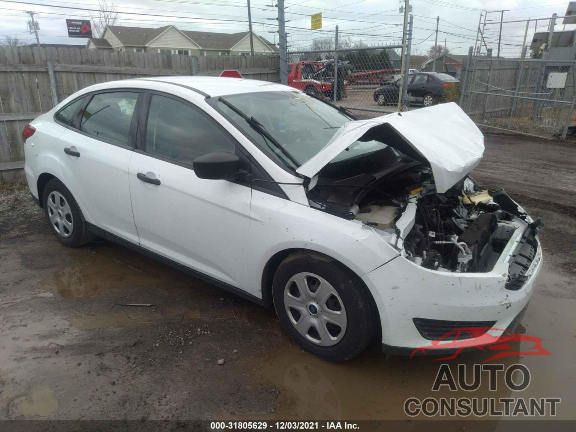 FORD FOCUS 2017 - 1FADP3E22HL335334