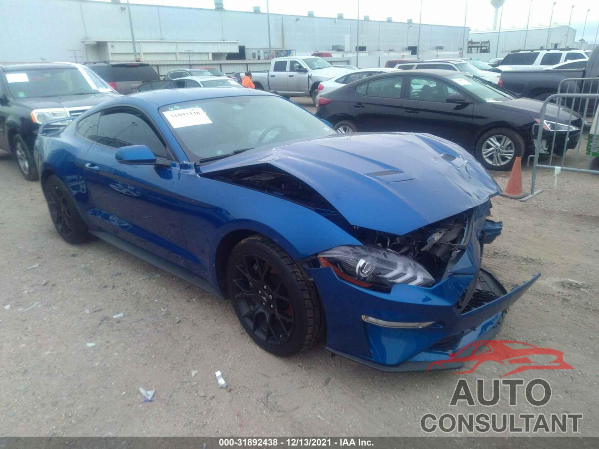 FORD MUSTANG 2018 - 1FA6P8TH8J5180134