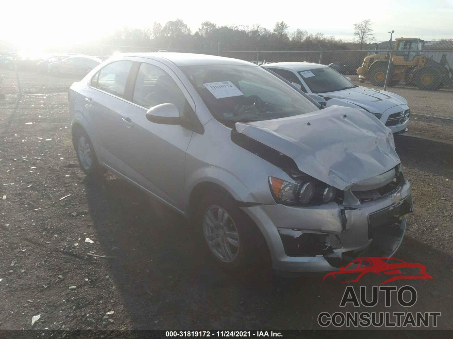 CHEVROLET SONIC 2016 - 1G1JC5SH3G4128837