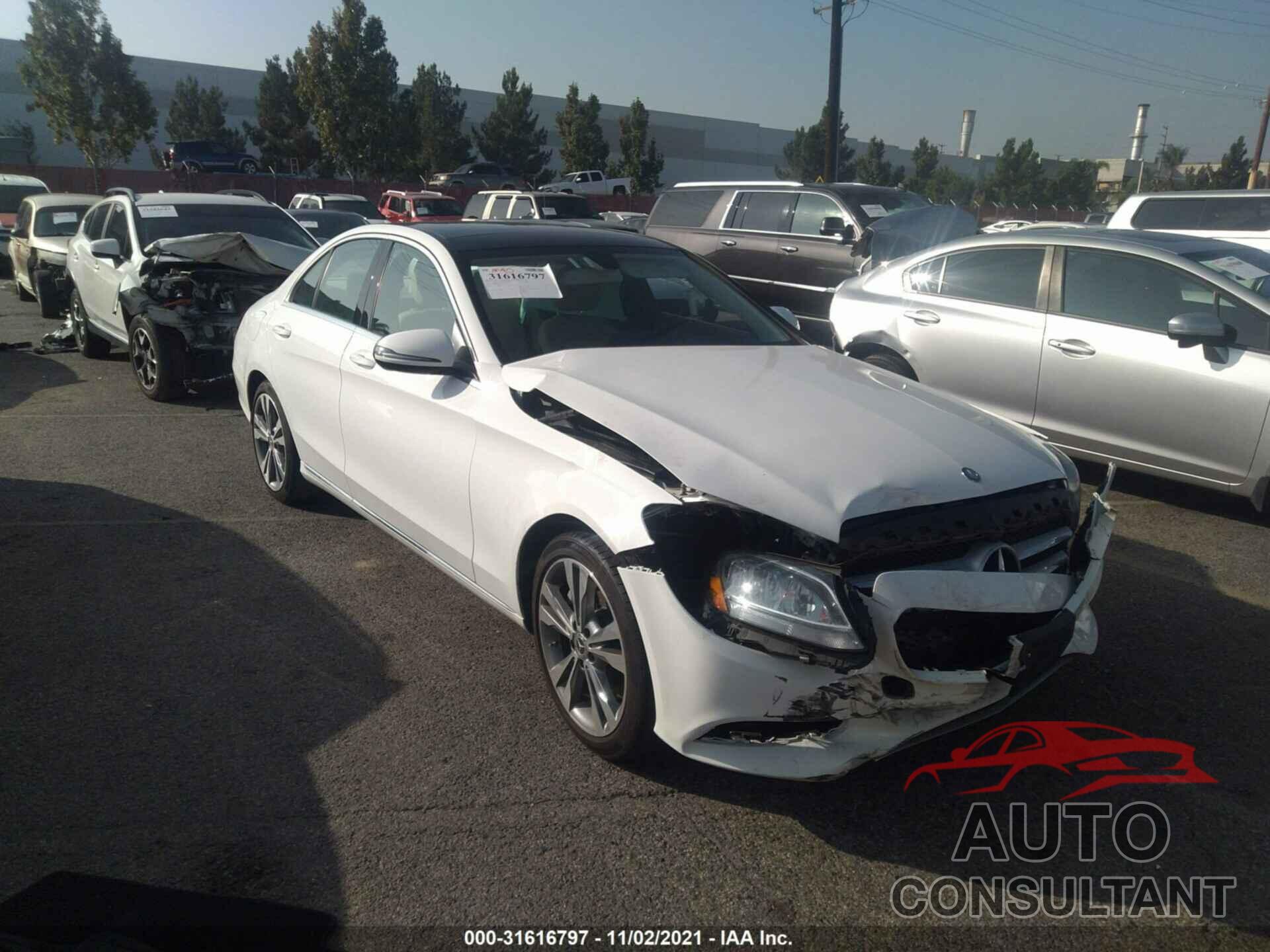 MERCEDES-BENZ C-CLASS 2017 - 55SWF4JB2HU226441
