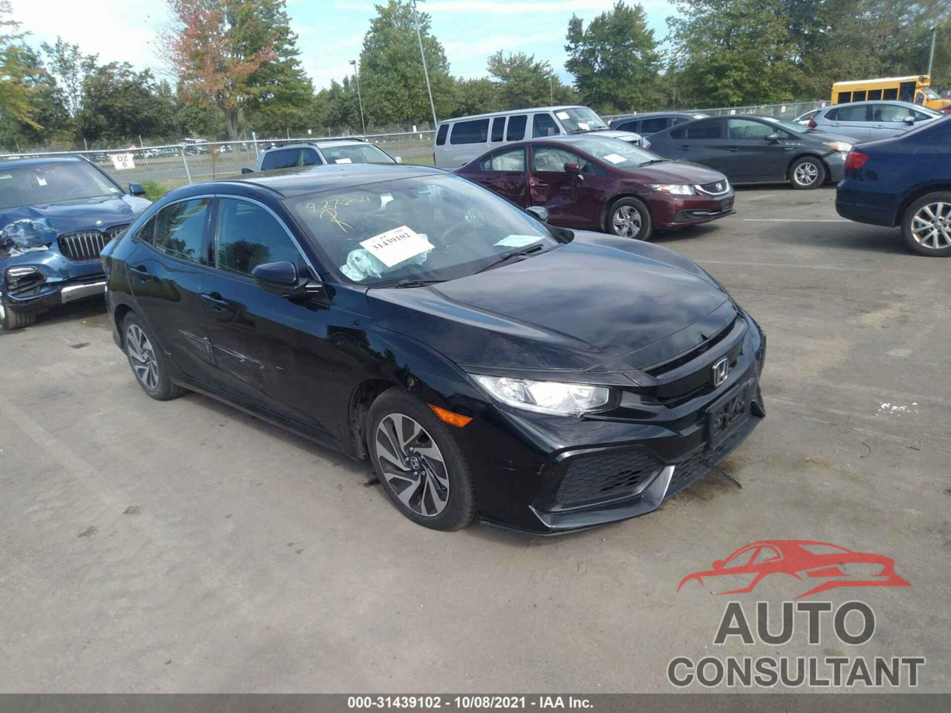HONDA CIVIC HATCHBACK 2017 - SHHFK7H22HU426433