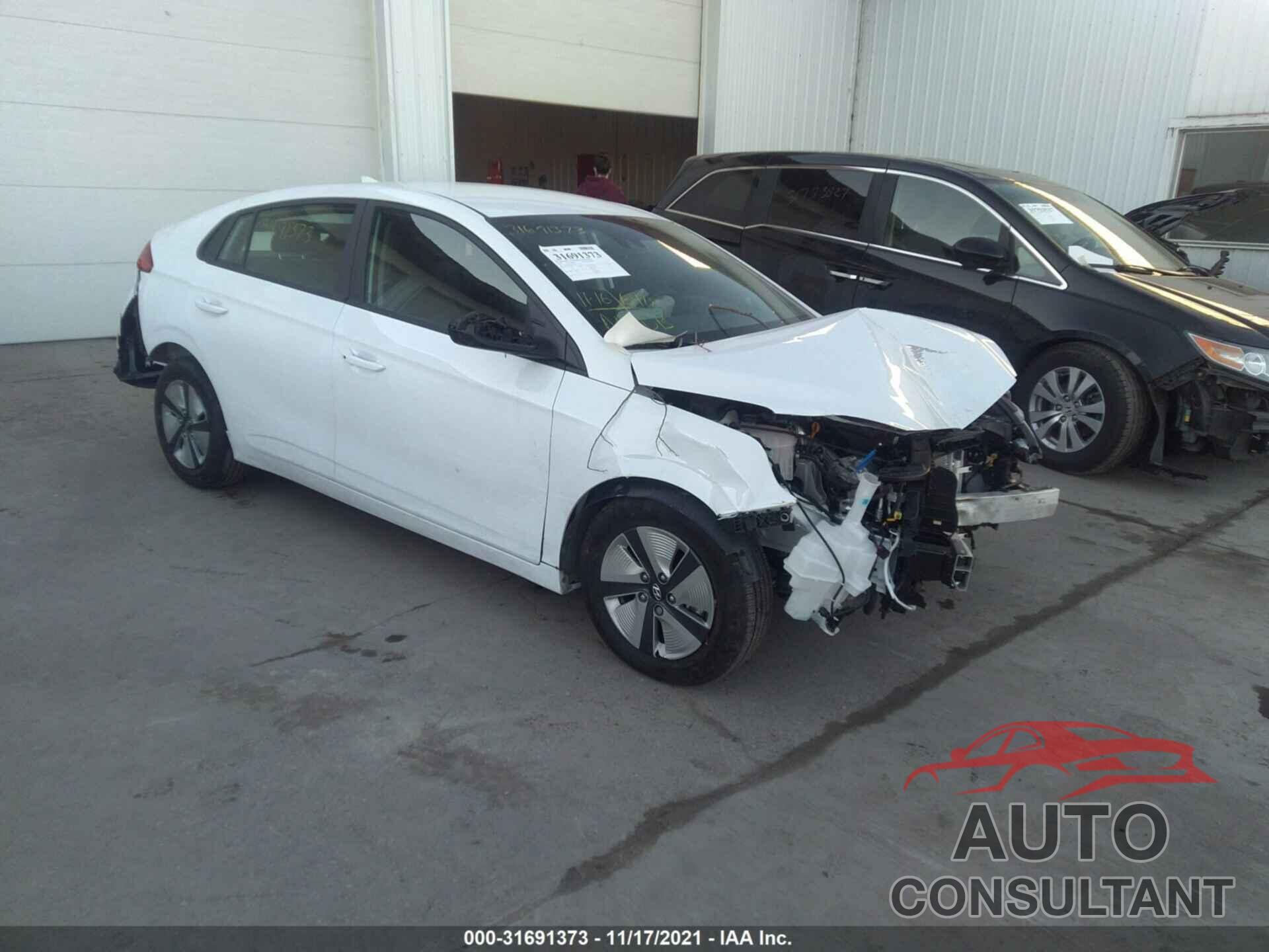 HYUNDAI IONIQ HYBRID 2021 - KMHC65LC9MU252712