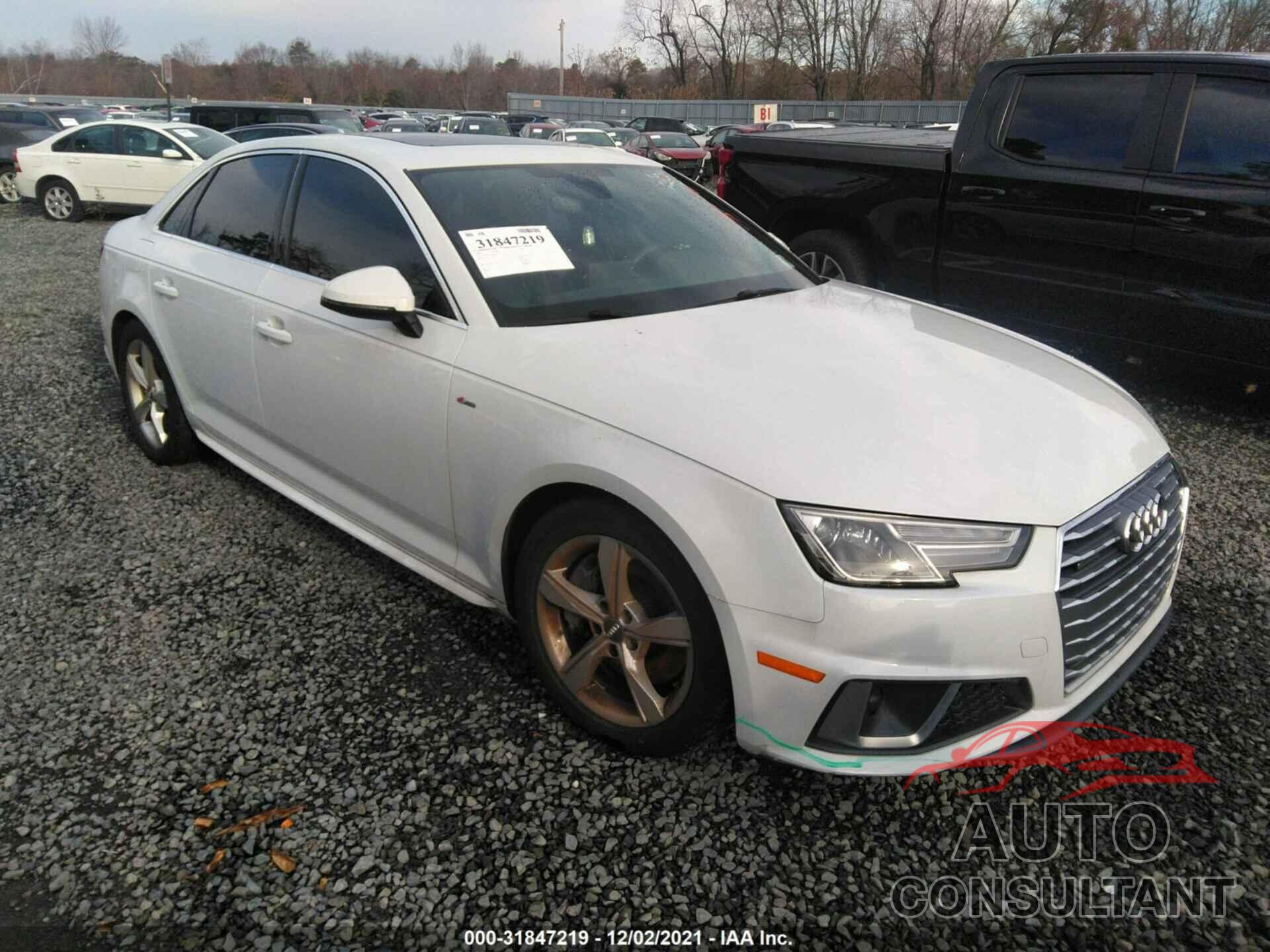 AUDI A4 2019 - WAUDNAF4XKA023329