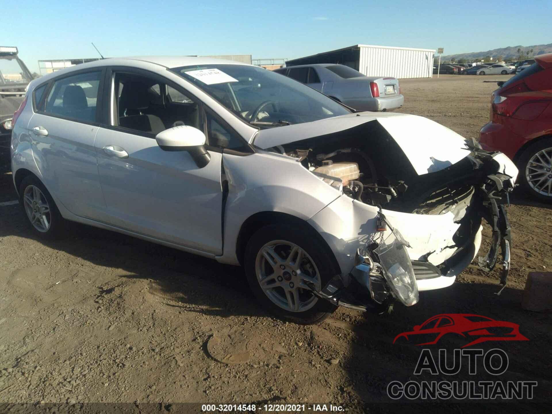 FORD FIESTA 2018 - 3FADP4EJXJM132788