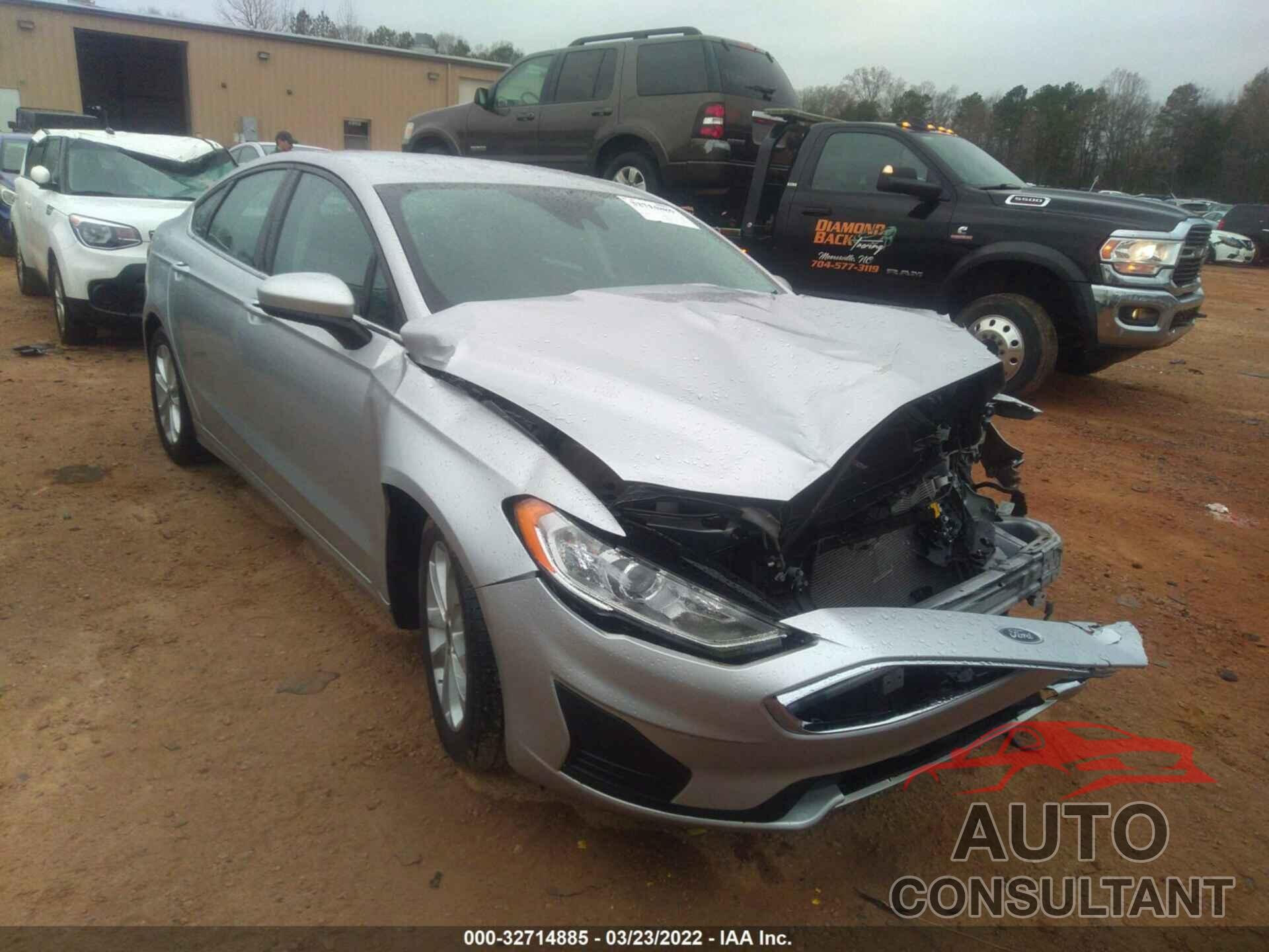 FORD FUSION 2019 - 3FA6P0HD1KR101845